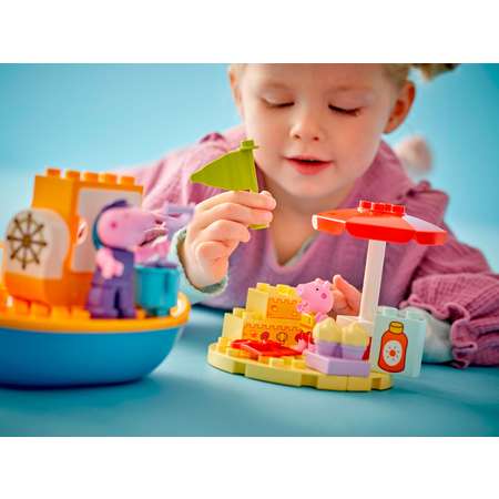 Конструктор LEGO DUPLO Свинка Пеппа на лодке 23 дет.