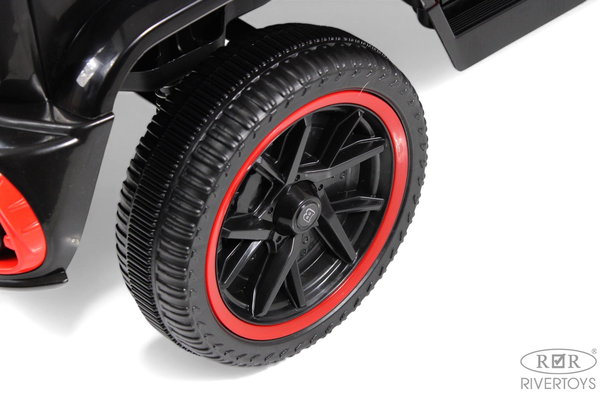 Электромобиль RIVERTOYS Mercedes Z111VO-BLACK С пультом ДУ - фото 7