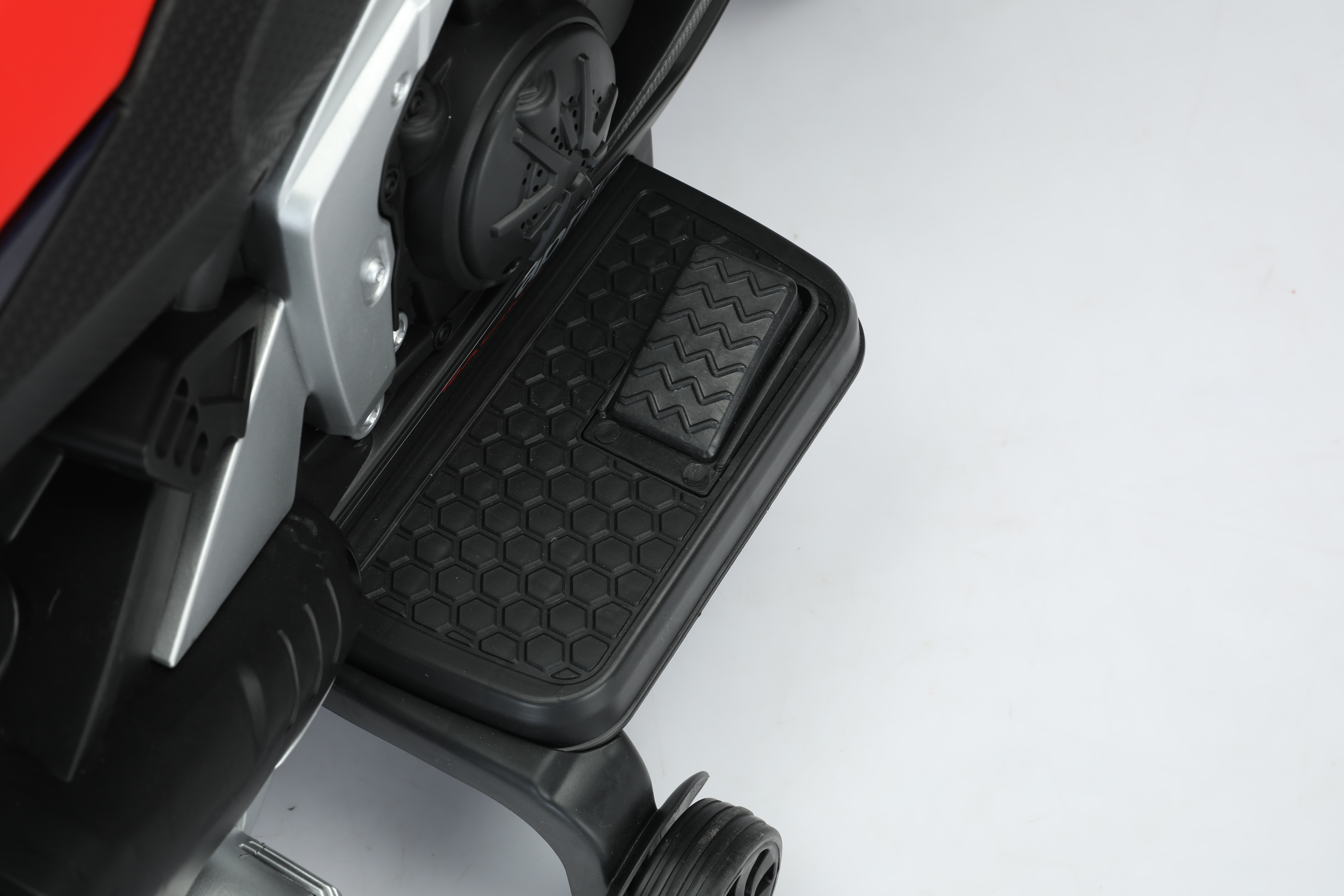 Электромотоцикл TOYLAND Moto Aprilia - фото 11