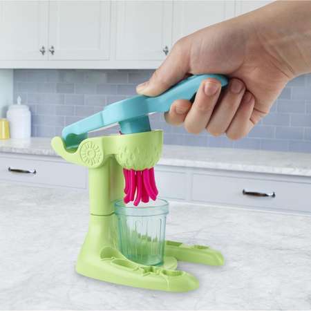 Пластилин Play-Doh Любимые блюда Сок