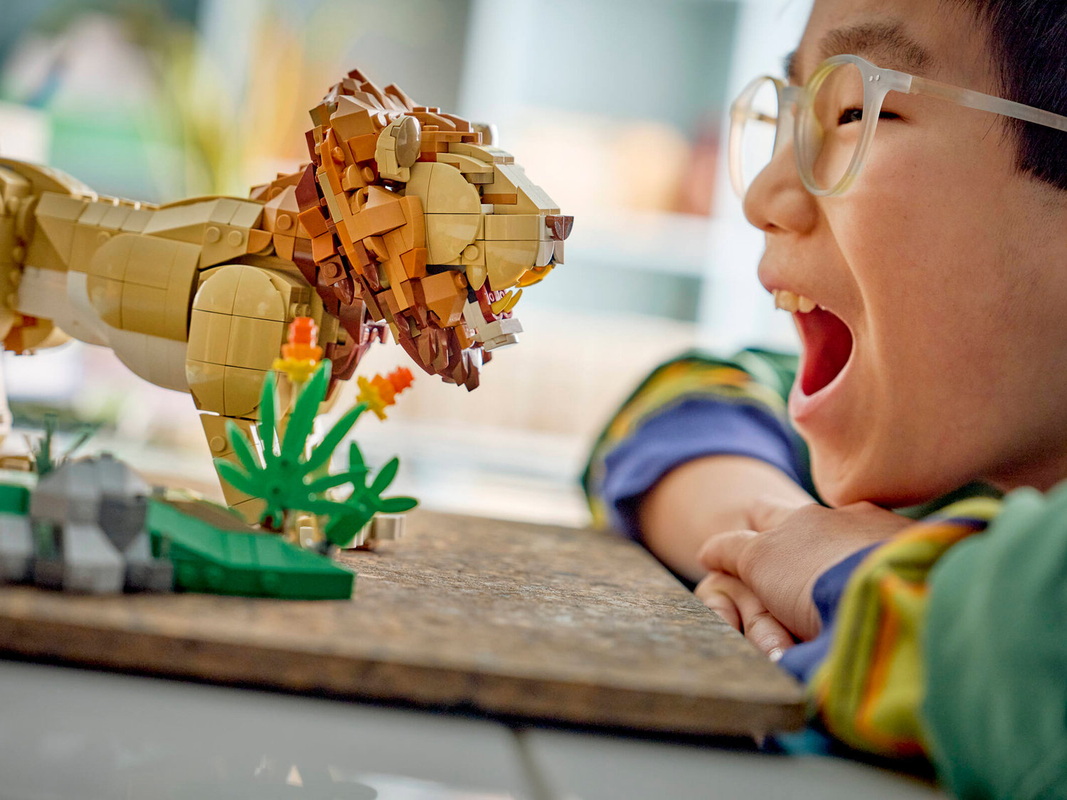 Конструктор LEGO Creator Величественный лев 839 дет. - фото 14