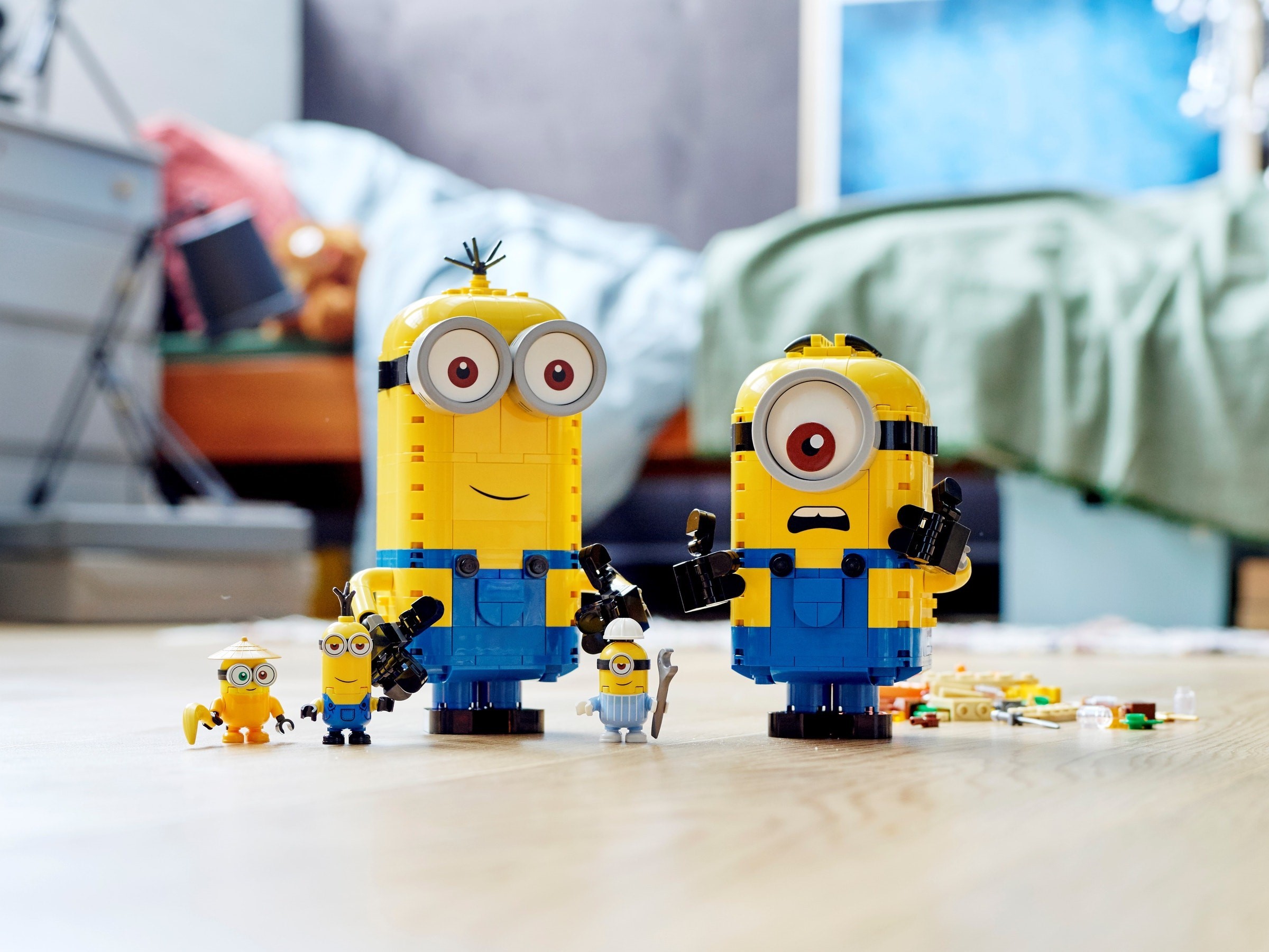 Конструктор LEGO Minions 75551 876 дет. - фото 3