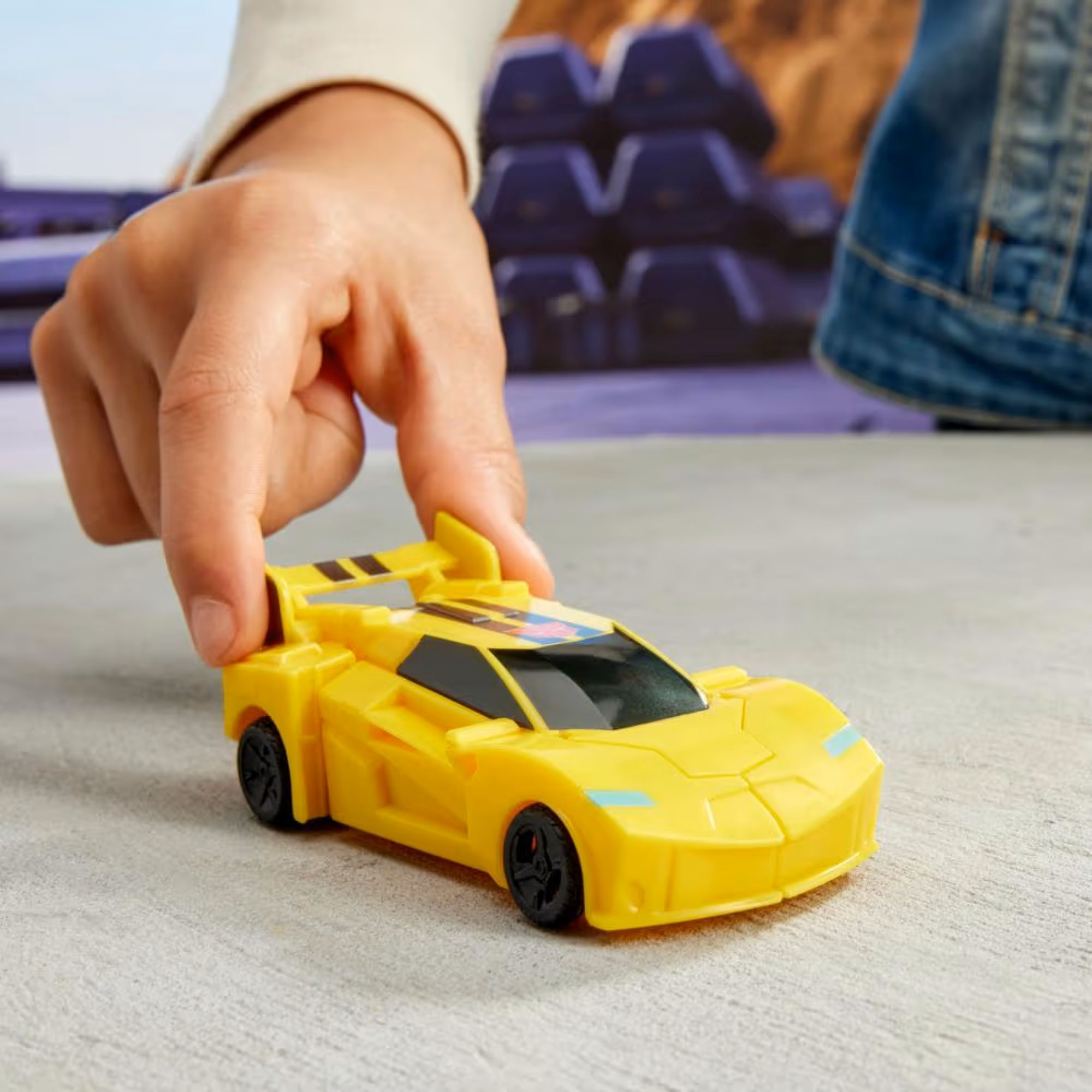 Фигурка Hasbro Трансформер Earthspark Бамблби - фото 6