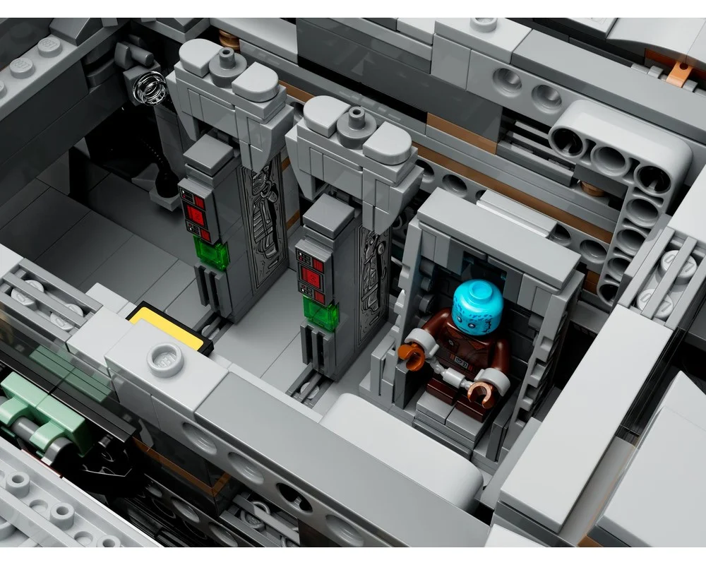 Конструктор LEGO Star Wars 75331 6171 дет. - фото 9