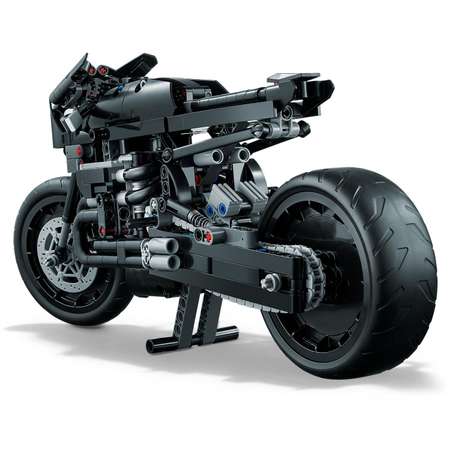 Конструктор LEGO Technic The Batman Batcycle блочный