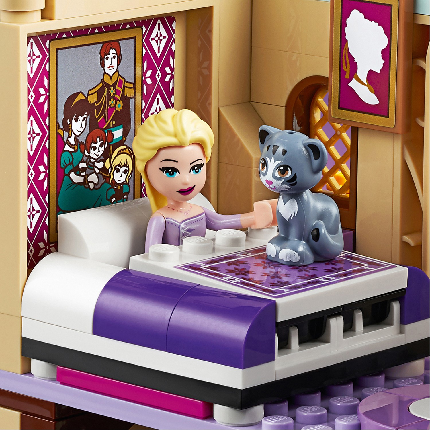 Конструктор LEGO Disney Princess Деревня в Эренделле - фото 5