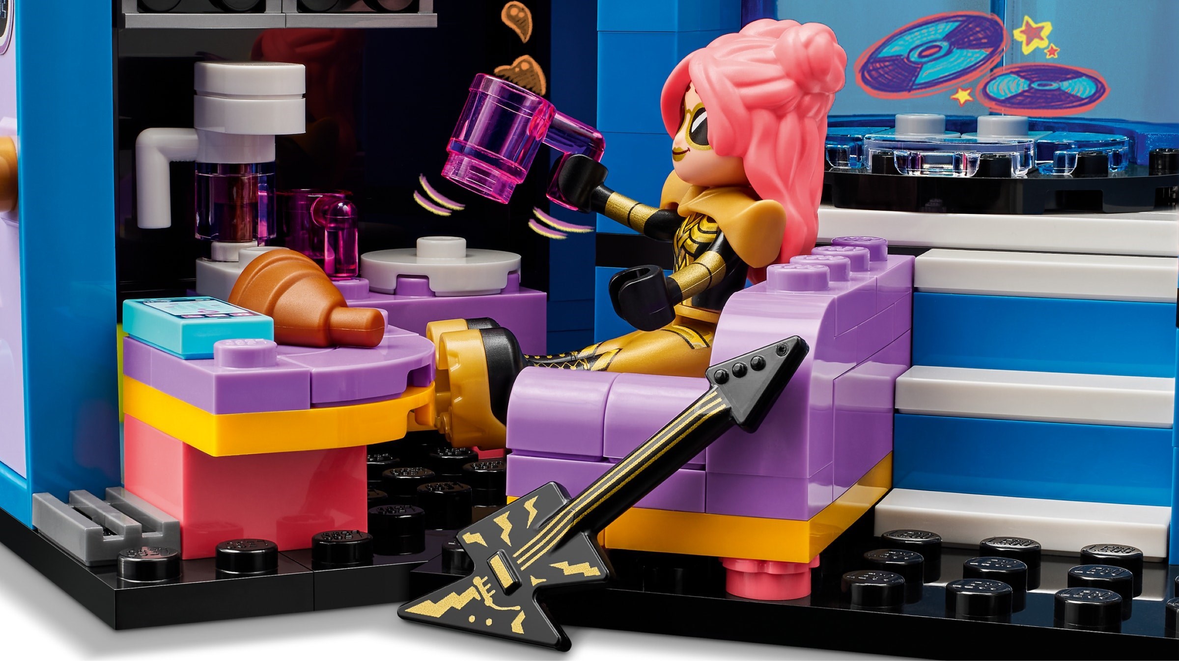 Конструктор LEGO Friends 42616 669 дет. - фото 9