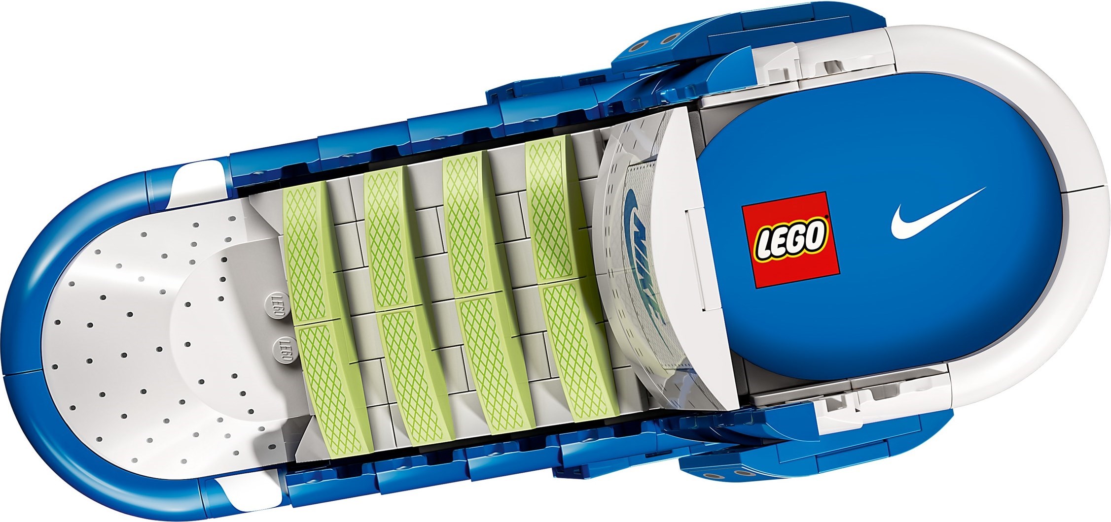 Конструктор LEGO Seasonal 43008 1180 дет. - фото 10