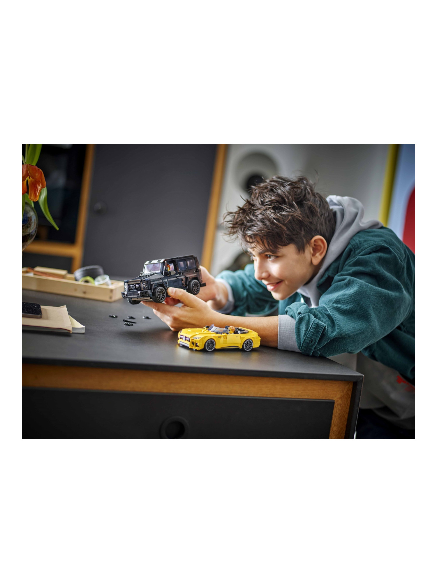 Конструктор LEGO Speed Champions Mercedes-AMG G 63 808 дет. - фото 9
