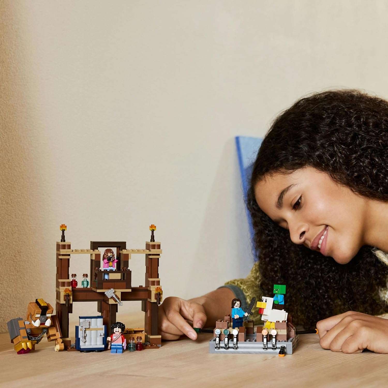 Конструктор LEGO Minecraft Лесной особняк 491 дет. - фото 8
