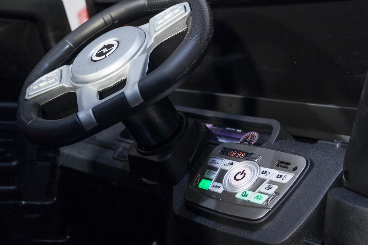 Электромобиль TOYLAND Mercedes колеса EVA, ПОЛНЫЙ ПРИВОД С пультом ДУ - фото 10