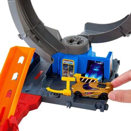 Трек Hot Wheels City Nemesis Bat Loop Attack