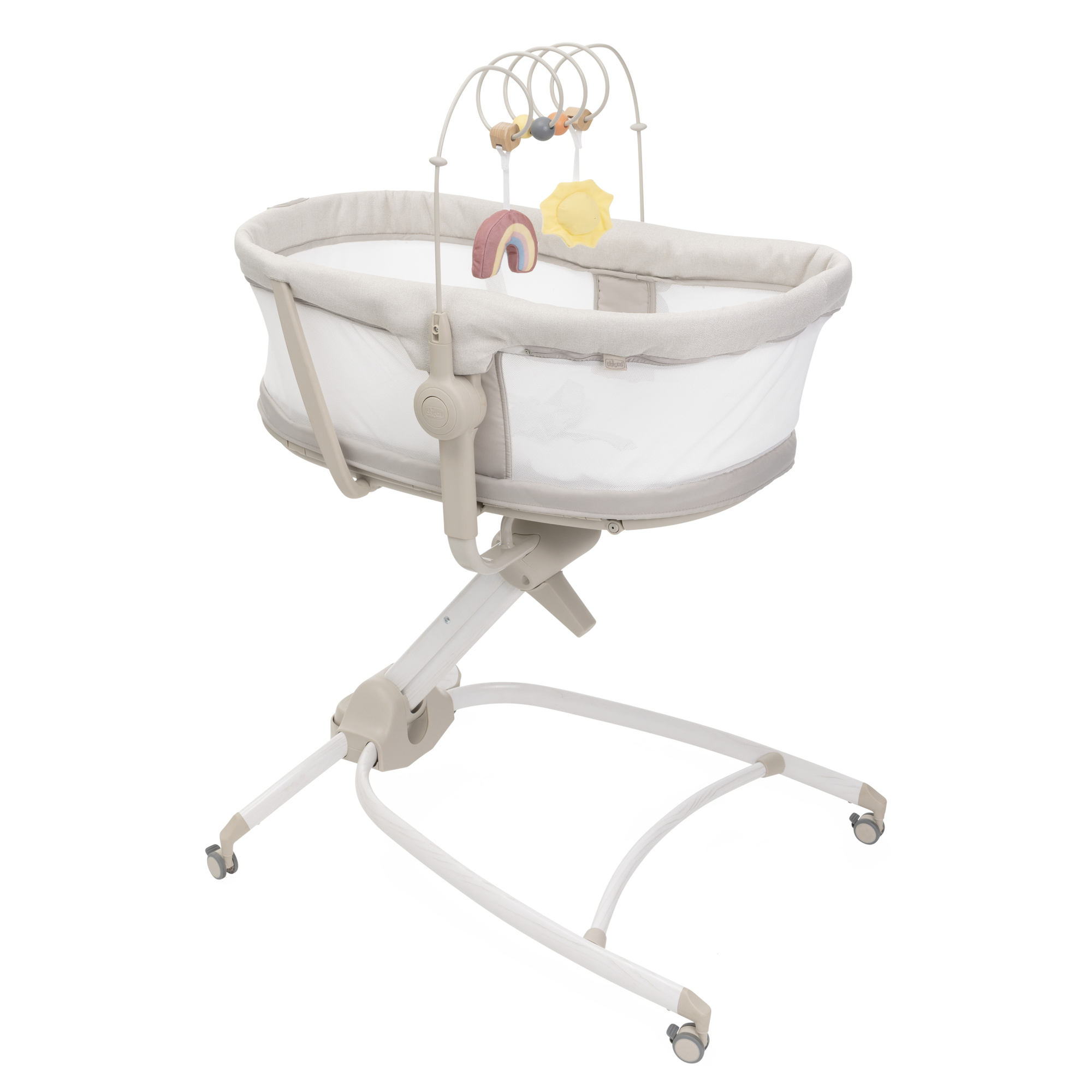 Детская кроватка Chicco Baby Hug Armonia 4в1 с рождения до 3 лет Mother Pearl овальная, без маятника (молочный) - фото 1