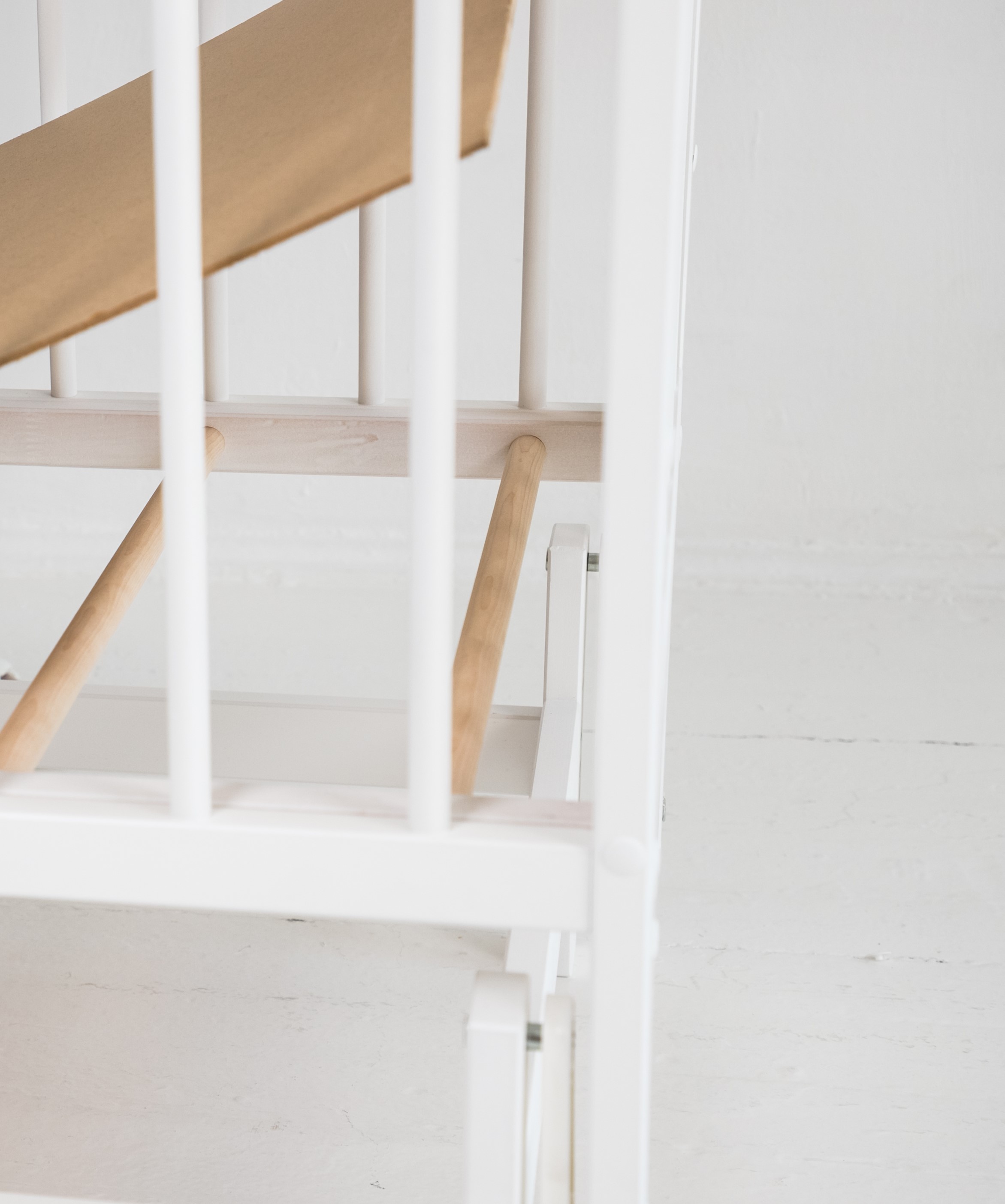 Детская кроватка Wloo Кроватка детская деревянная, поперечный маятник (белый) - фото 3