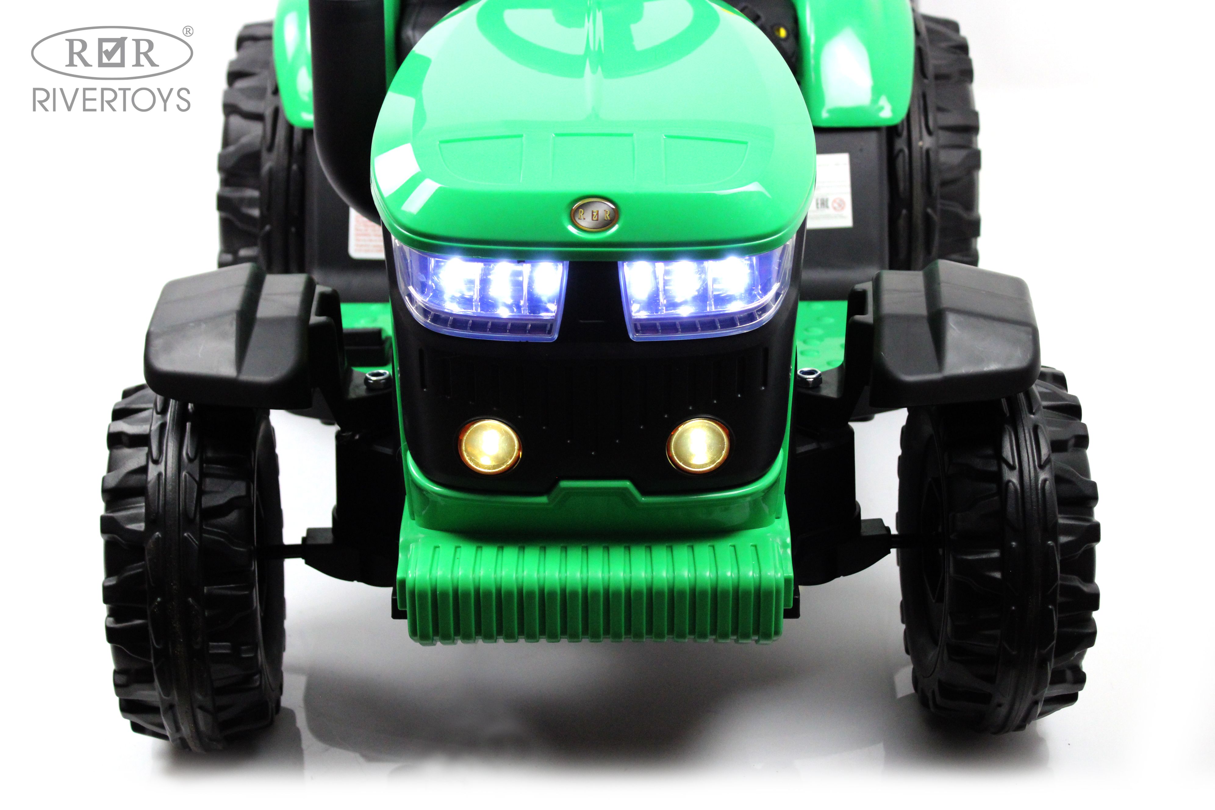 Электромобиль RIVERTOYS O555OO-GREEN С пультом ДУ - фото 6