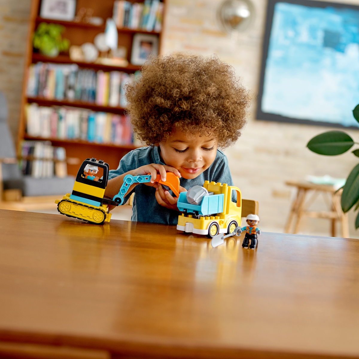 Конструктор LEGO DUPLO Грузовик и Экскаватор 20 дет. - фото 11