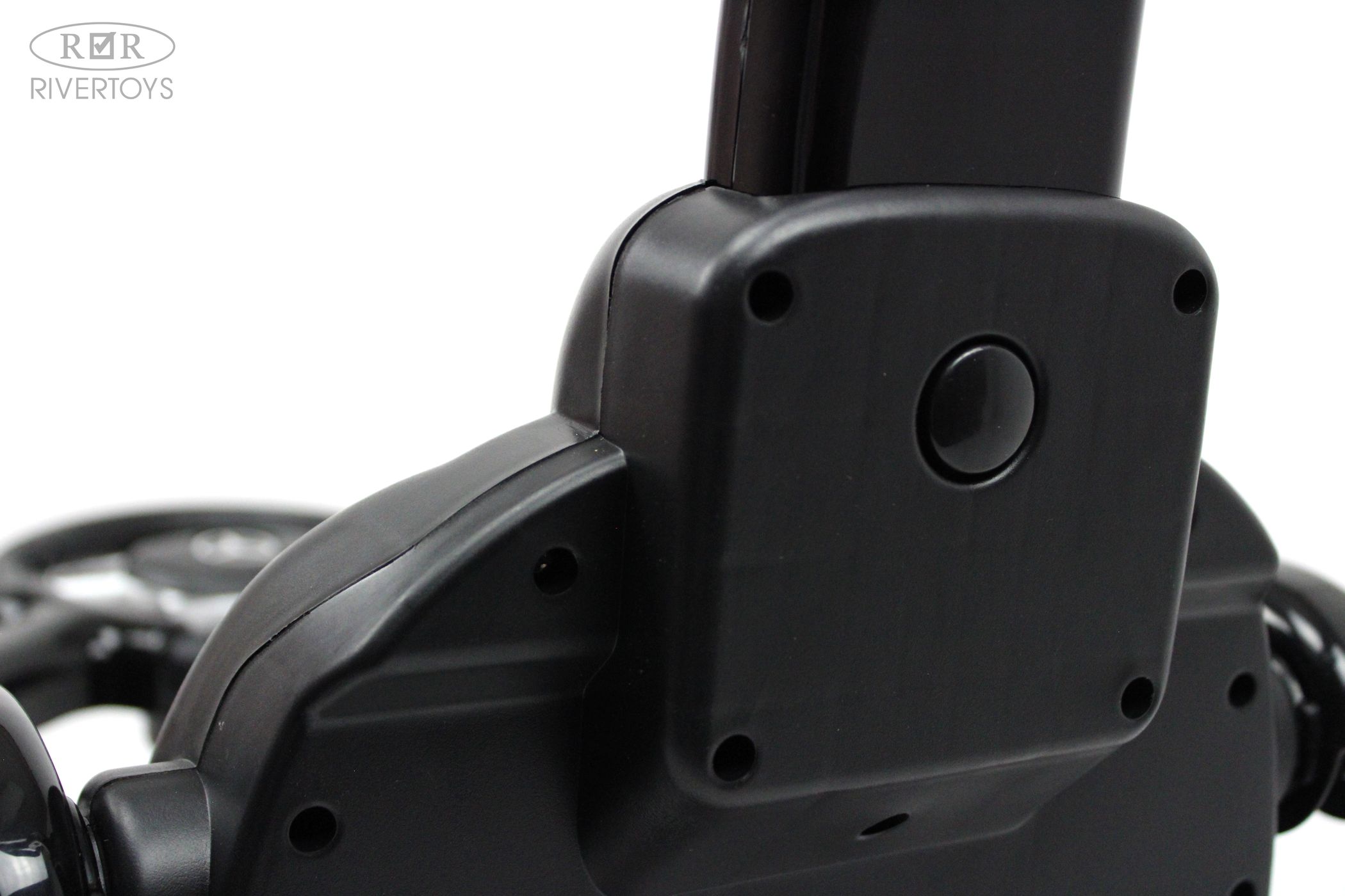 Электромобиль RIVERTOYS Mercedes A888AA-H-BLACK - фото 12