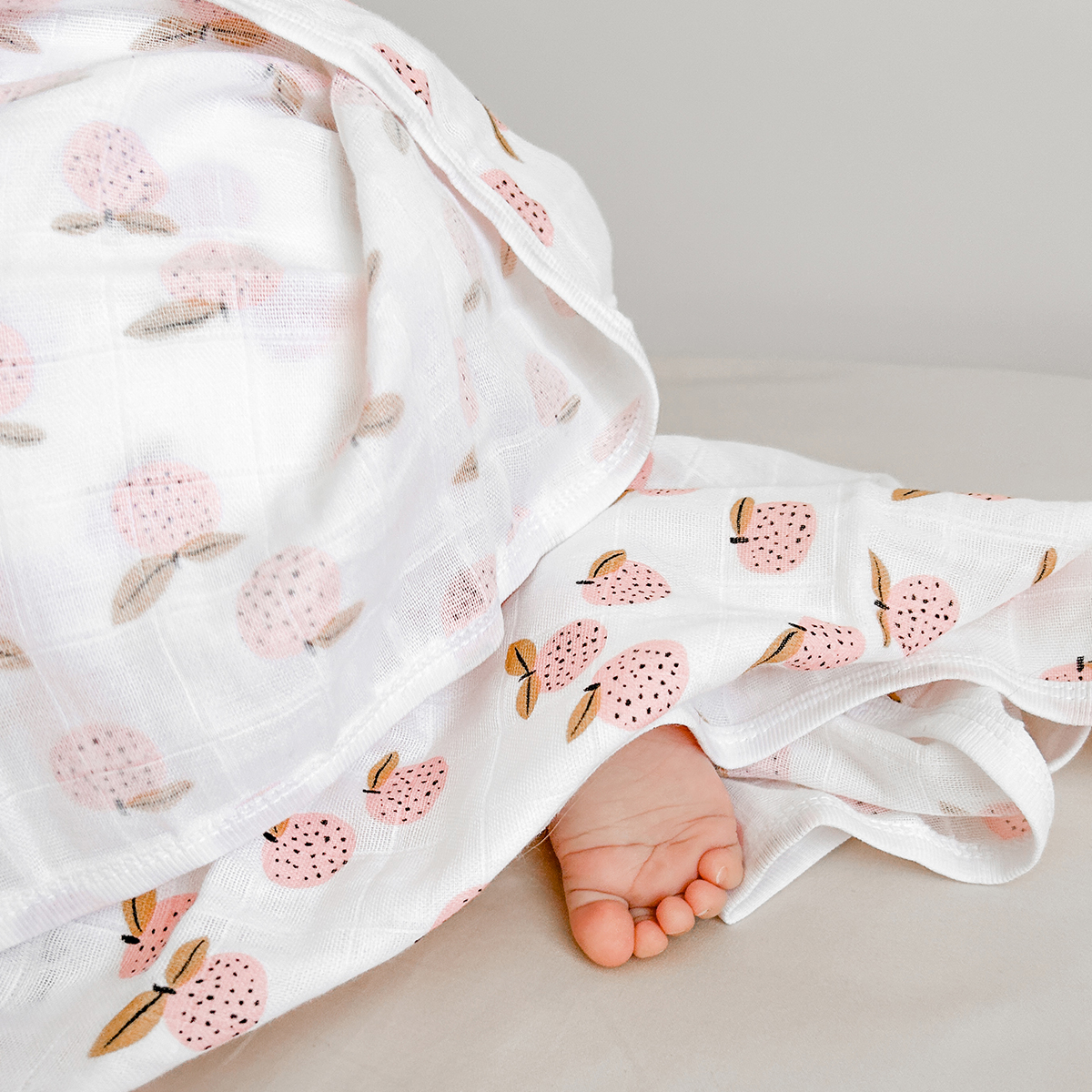 Пелёнка Mjolk Персики муслин 80х80 см - фото 7