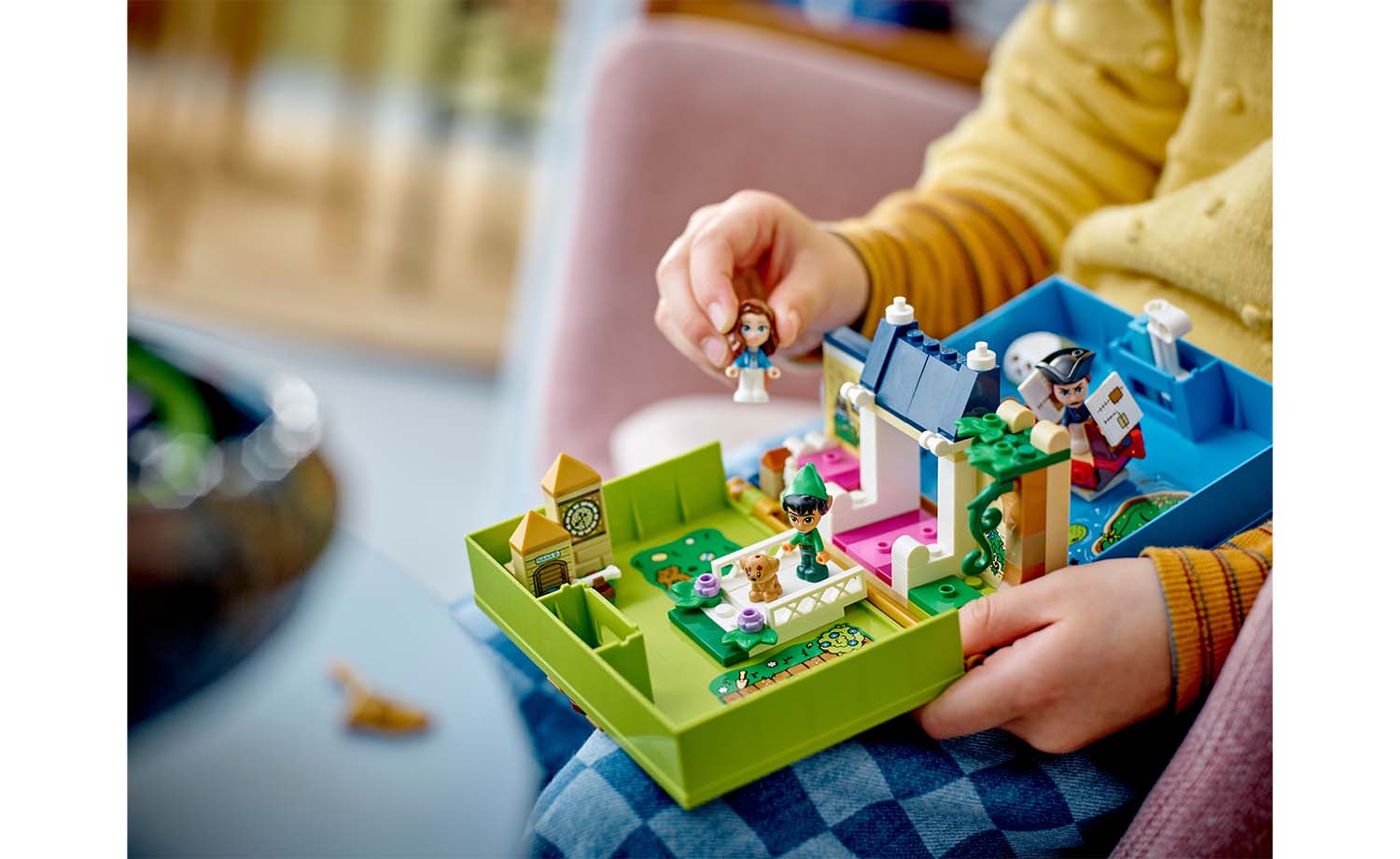 Конструктор LEGO Disney Princess Приключения ПитераПена и Венди блочный - фото 11