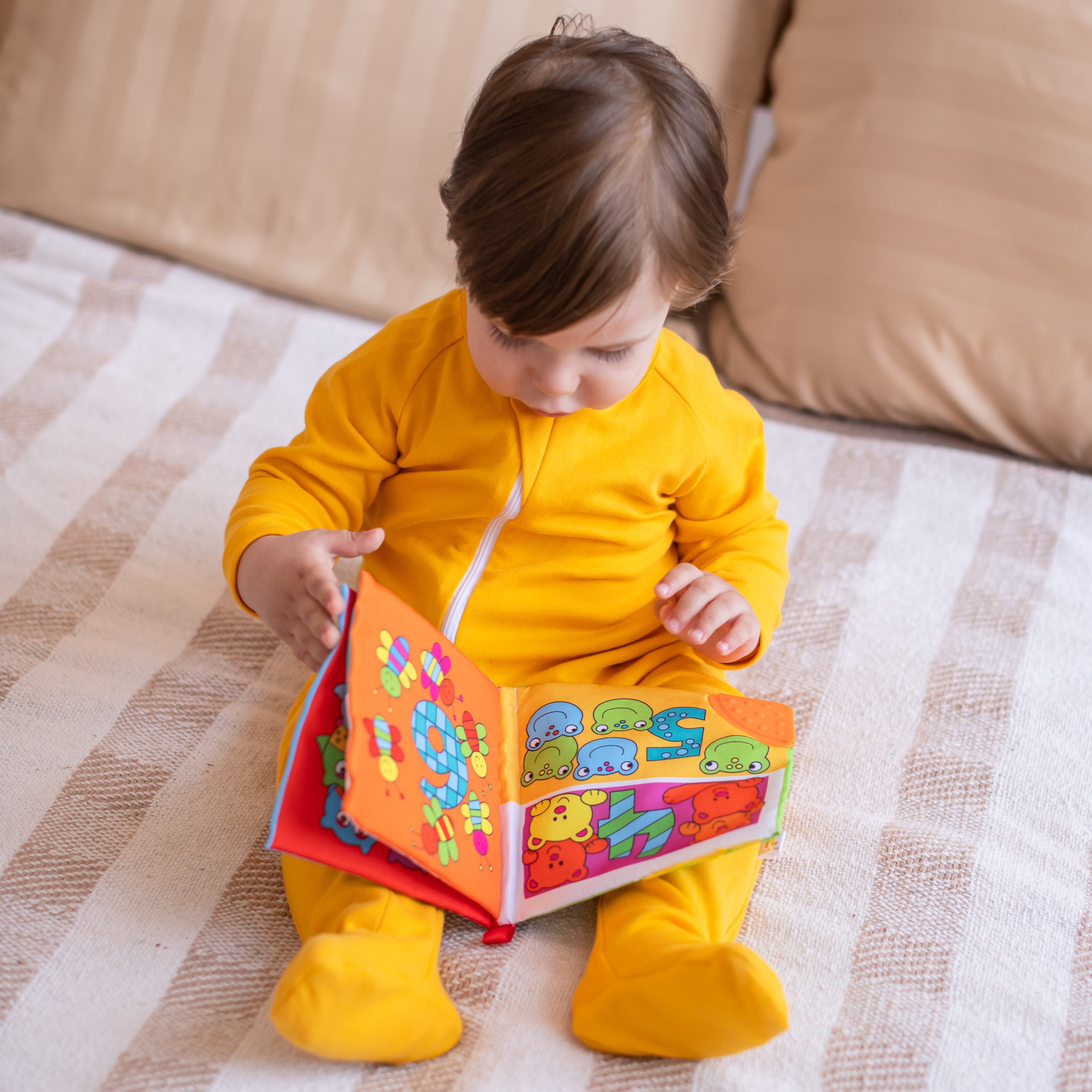 Игрушка Uviton книжка Му 1st book Цифры в ассортименте - фото 8