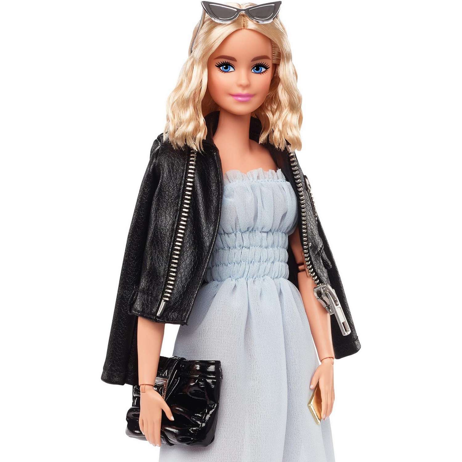 Кукла модельная Barbie GTJ82 - фото 24