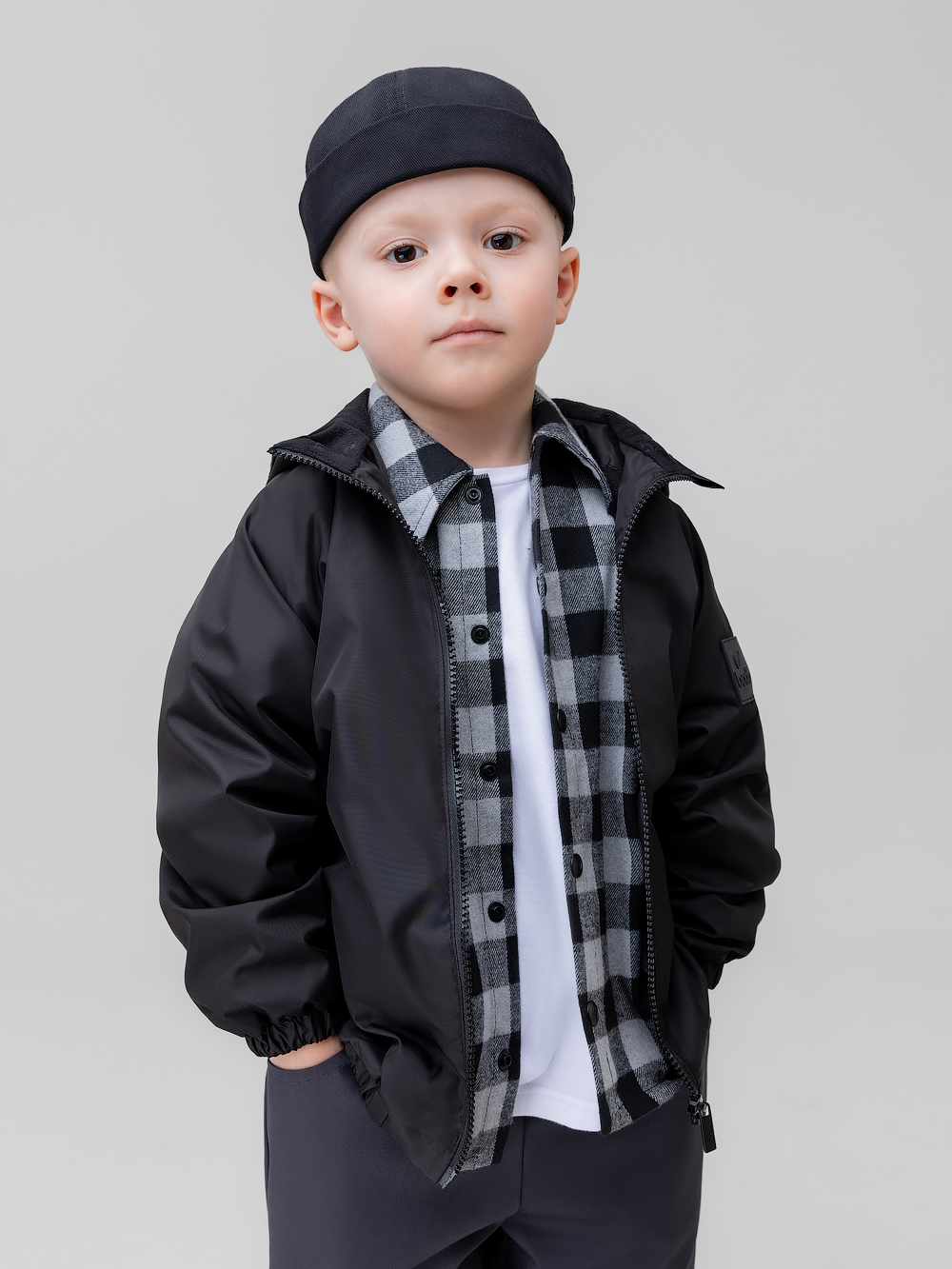 Изображение товара Демисезонная детская куртка Bodo 116 с капюшоном и карманами