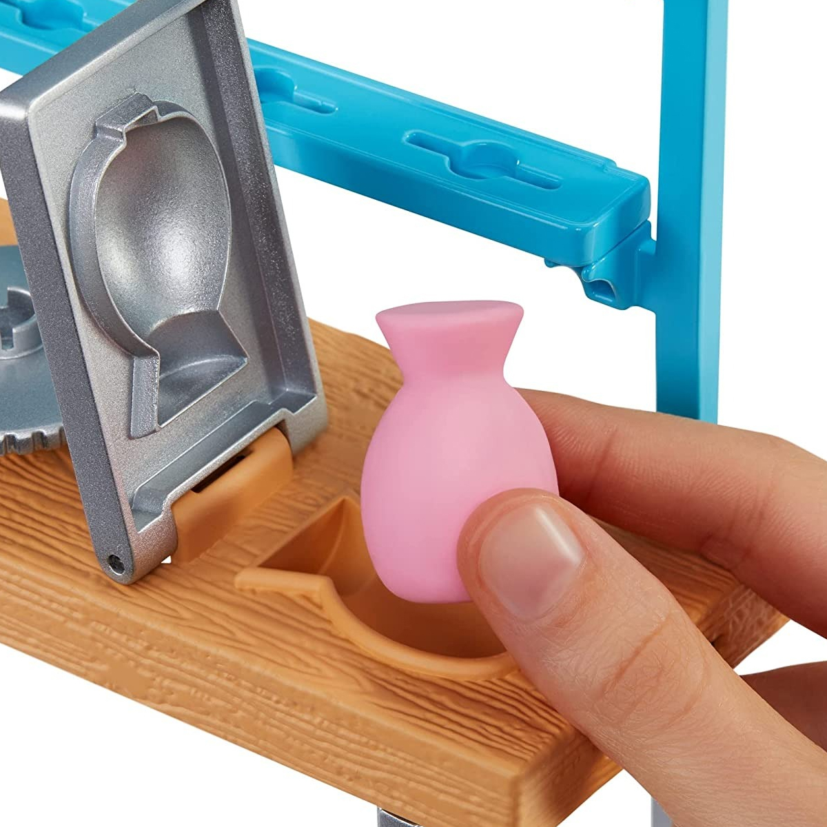 Кукла модельная Barbie творческая студия HCM85 - фото 5