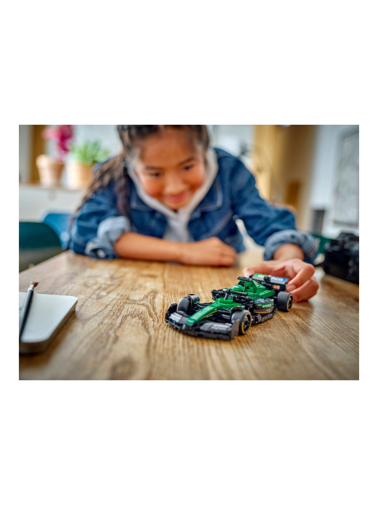 Конструктор LEGO Speed Champions Aston Martin Aramco F1 AMR24 269 дет. - фото 8