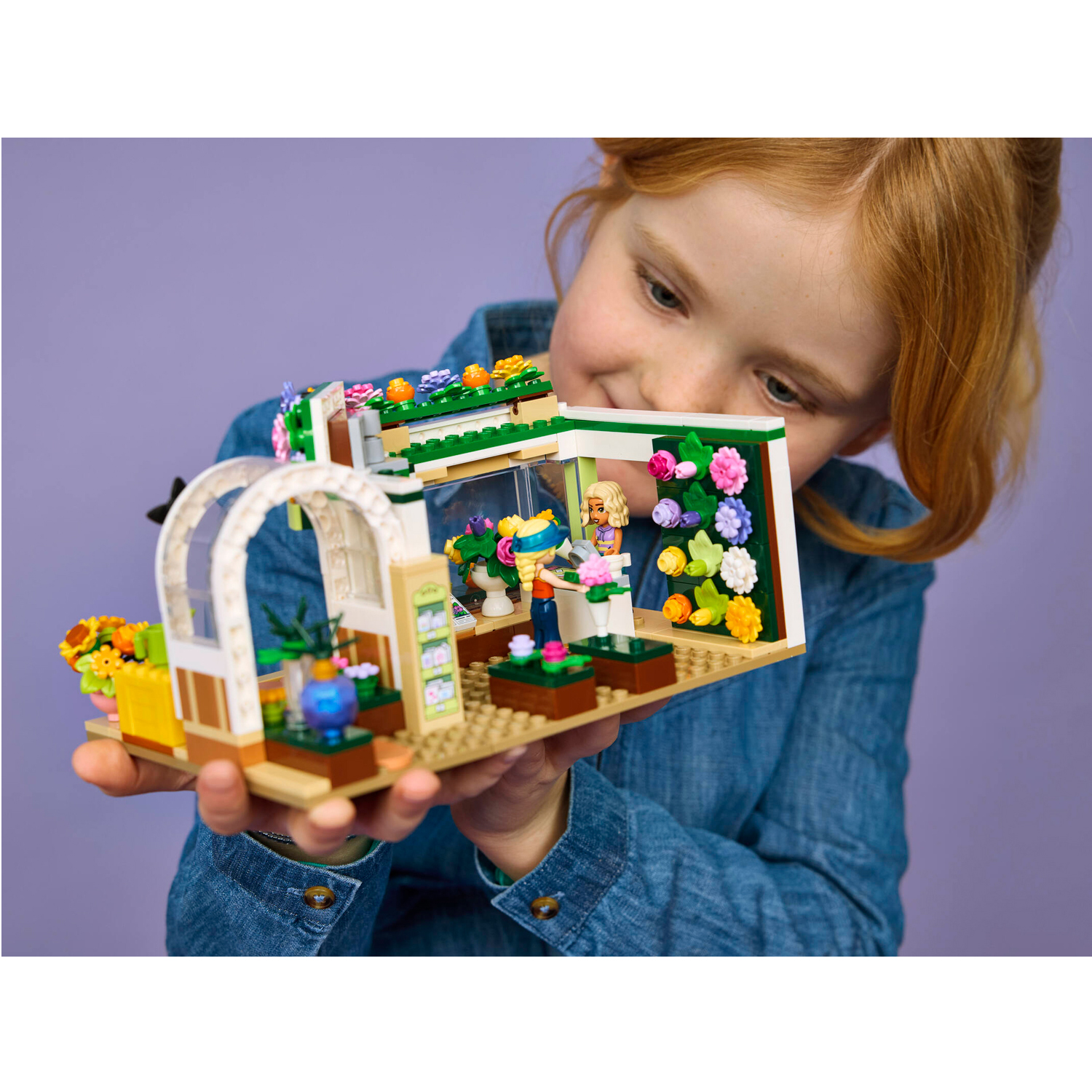 Конструктор LEGO Friends Цветочный магазин 377 дет. - фото 13