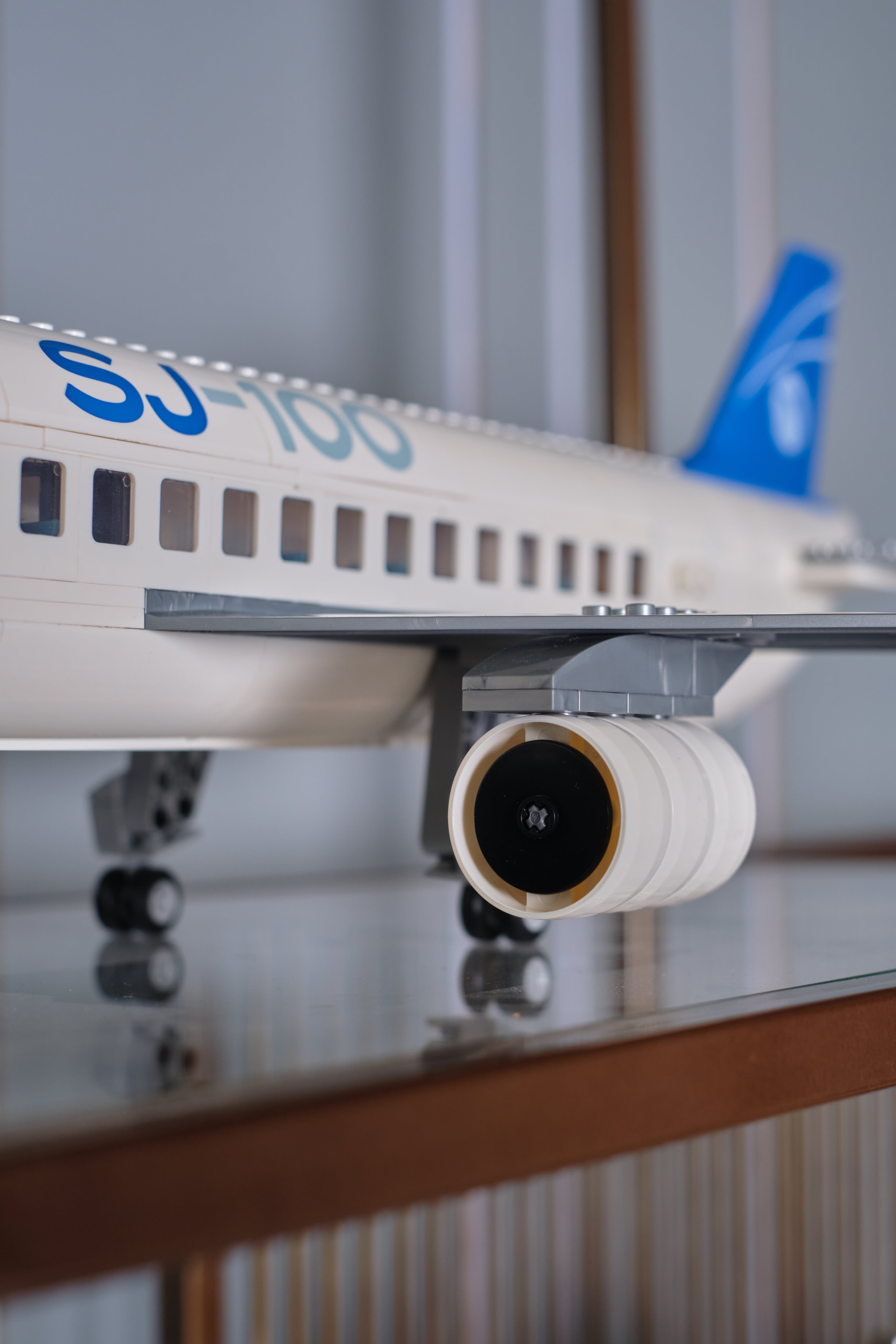 Конструктор brick labs City SJ-100 в аэропорту 939 дет. - фото 23