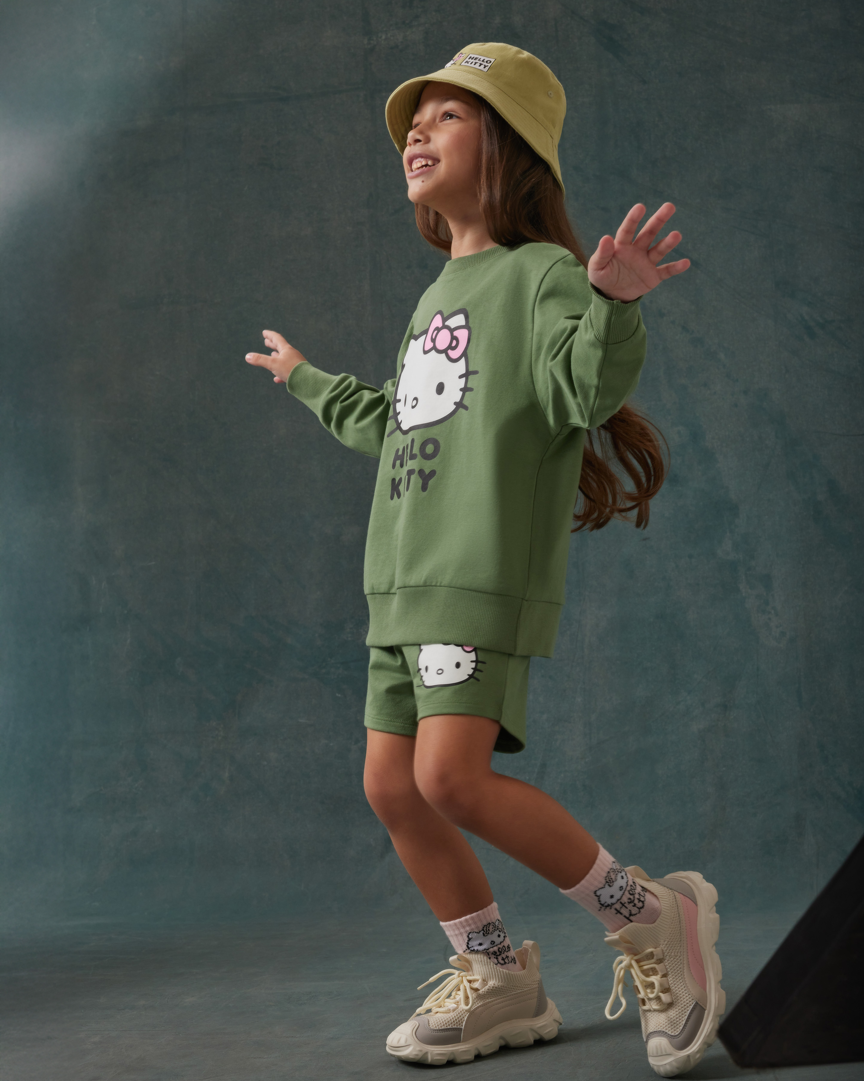 Свитшот Hello Kitty S25LC3-001JY kg-24 - фото 8
