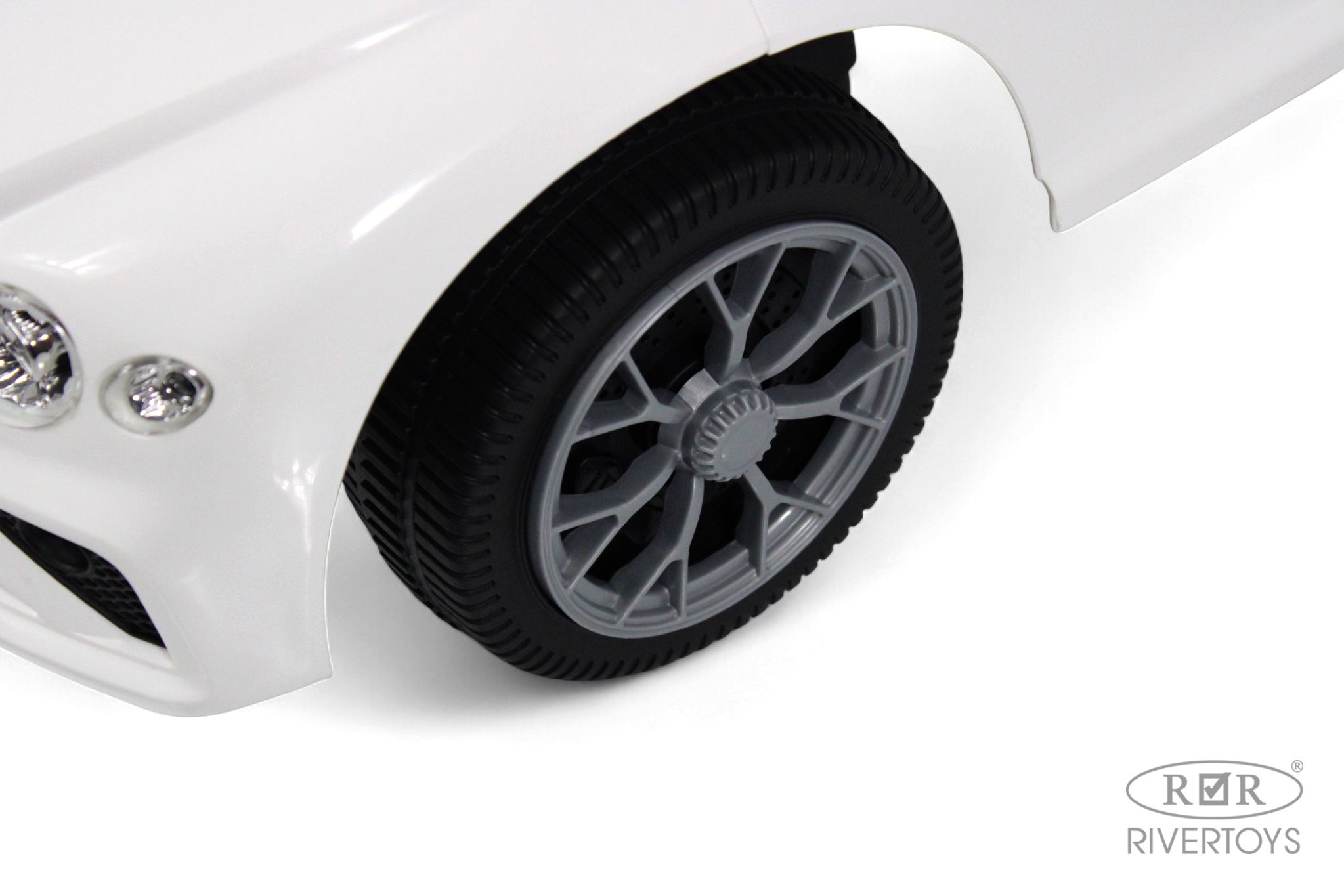 Каталка RIVERTOYS Z004ZZ-T-WHITE белый - фото 7