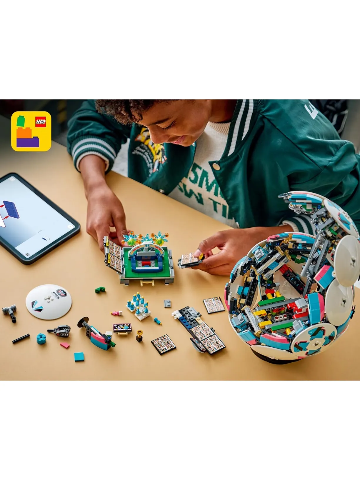 Конструктор LEGO Editions футбольный мяч 1498 дет. - фото 6