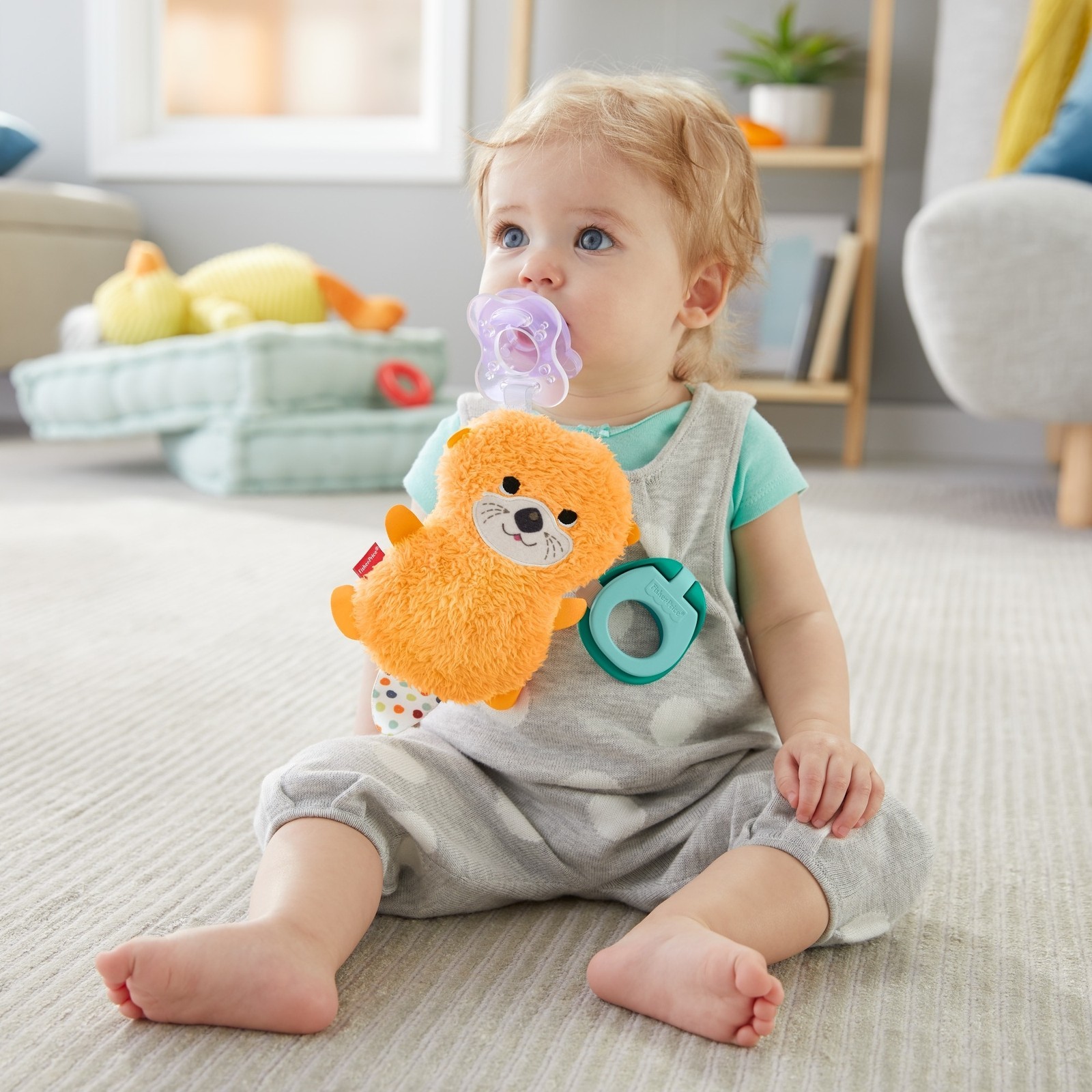 Игрушка Fisher Price подвеска Выдра - фото 7