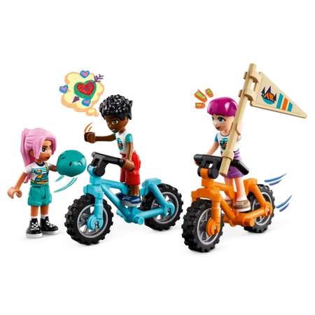 Конструктор LEGO Friends Уютные коттеджи у костра блочный