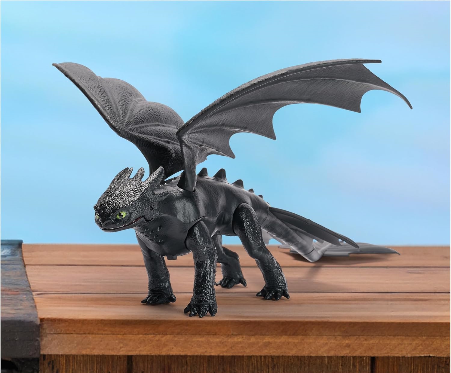 Фигурка Dragons Беззубик - фото 6