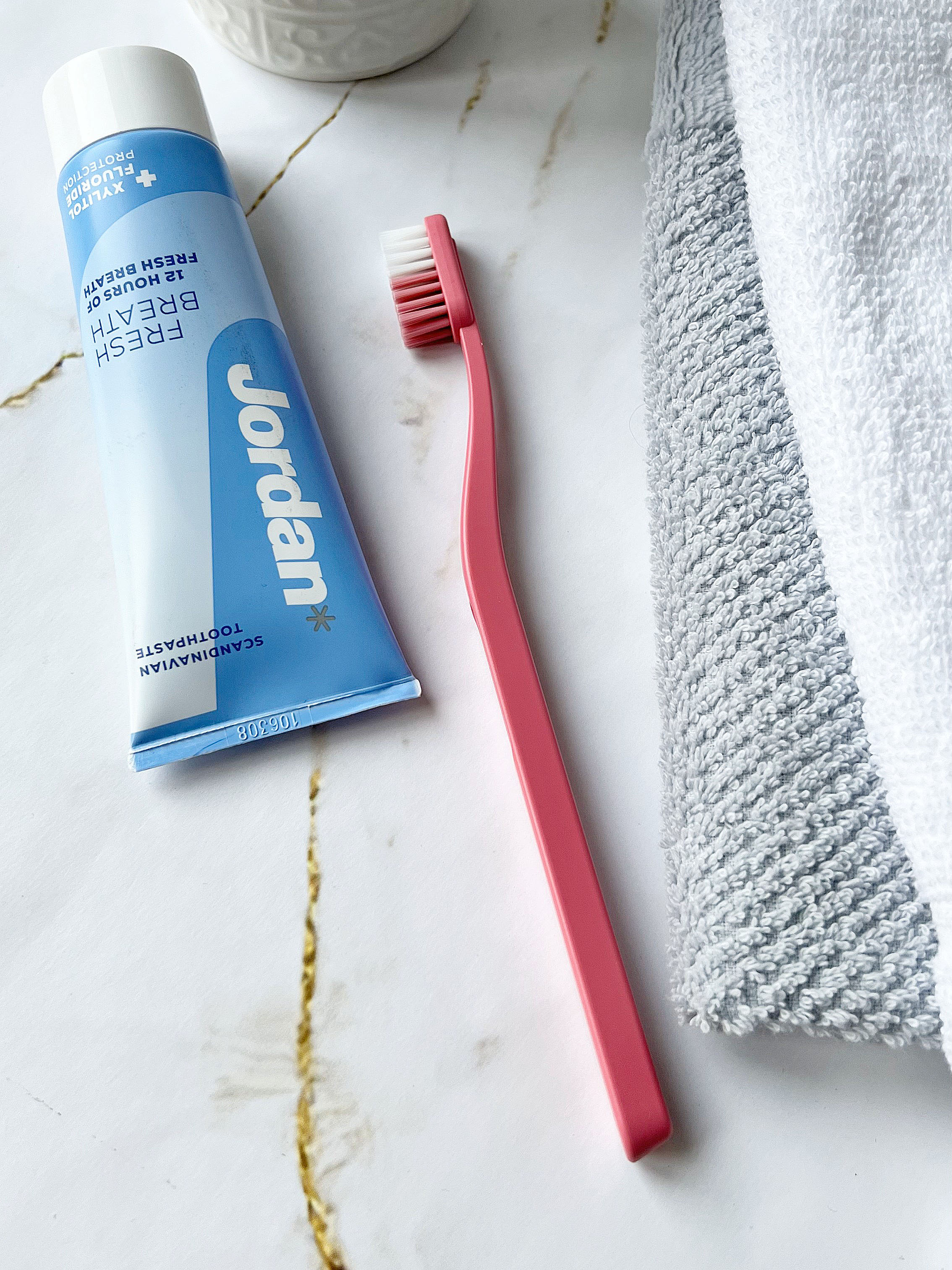 Зубная щетка классическая Jordan - фото 3