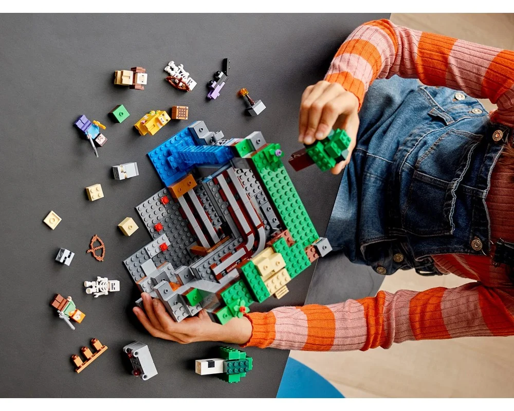 Конструктор LEGO Minecraft 21169 542 дет. - фото 12