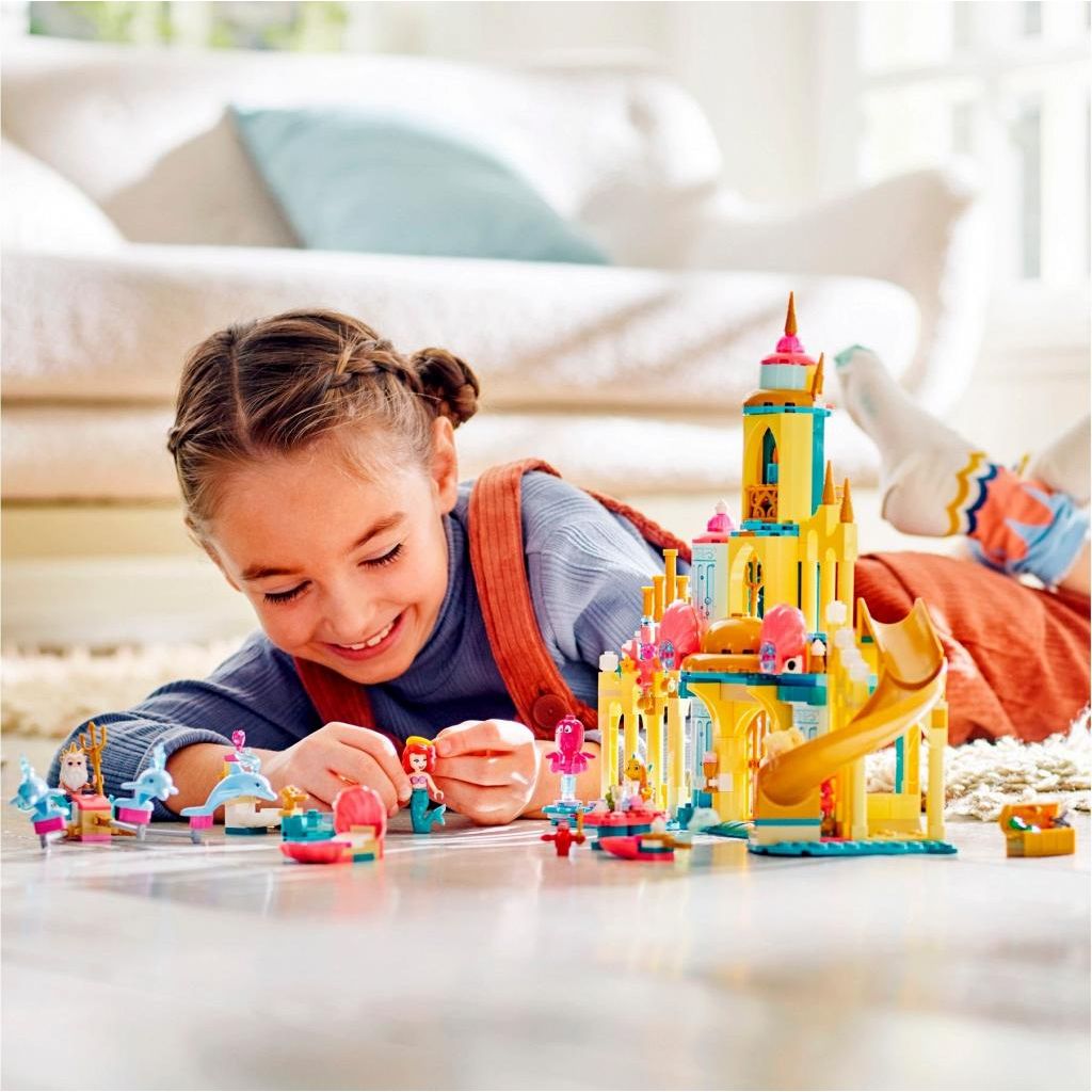 Конструктор LEGO Disney Princess Подводный дворец Ариэль 498 дет. - фото 9