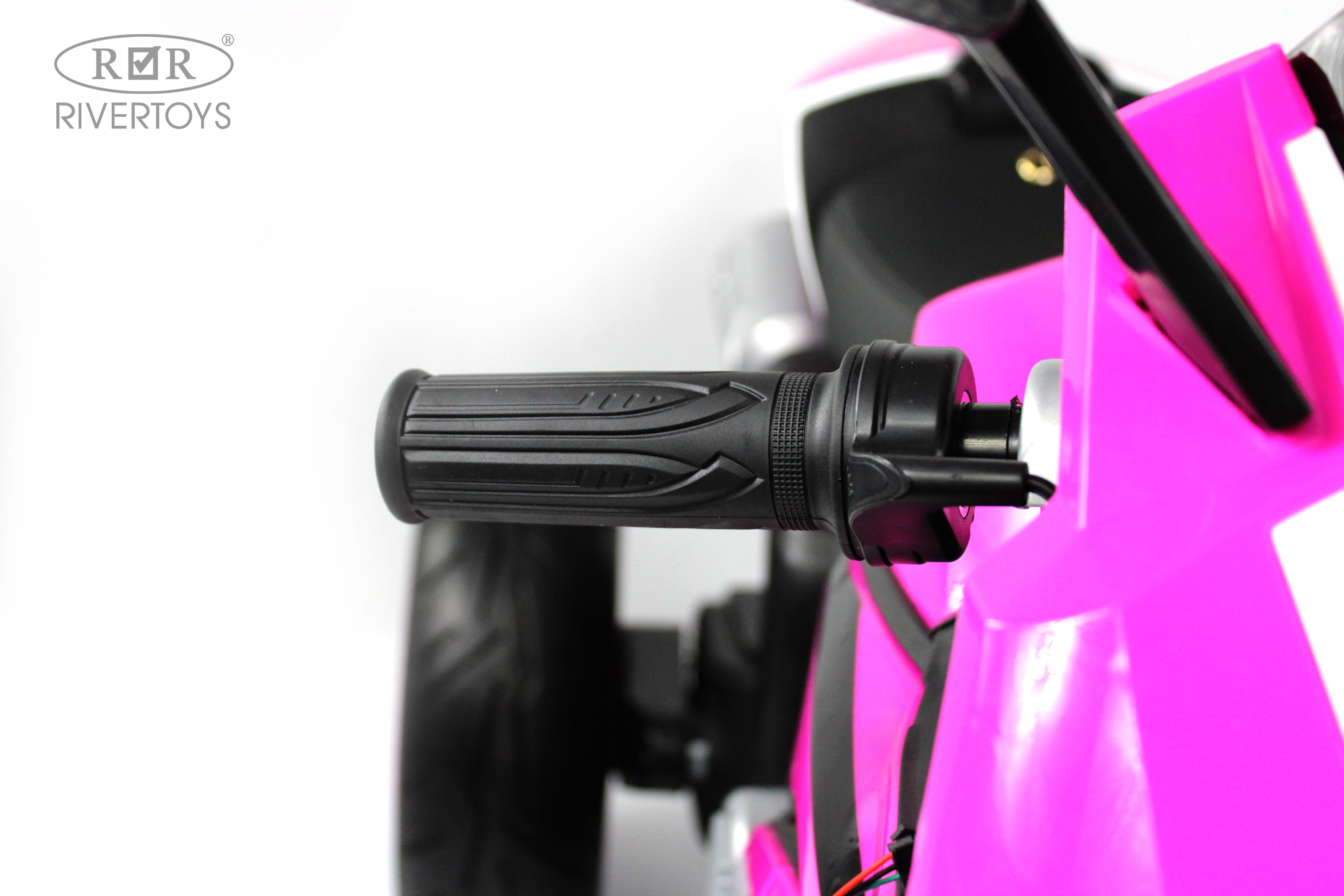 Электромобиль RIVERTOYS C005MC-PINK - фото 8