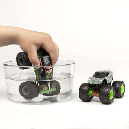 Автомобиль Monster Jam Grv Digr V AlienInvasn 1:64