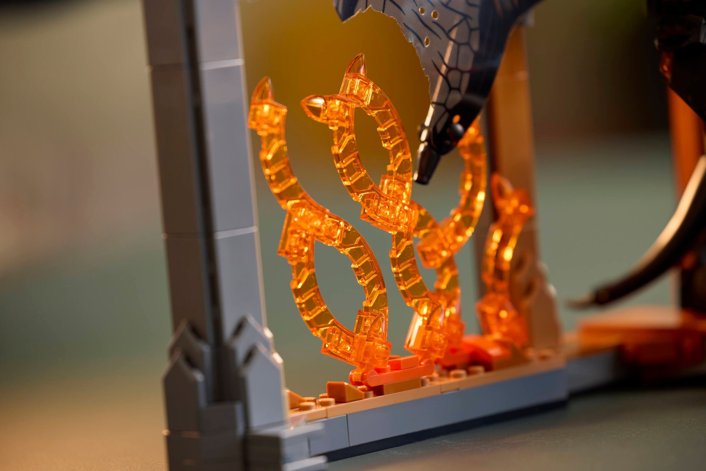 Конструктор LEGO Icons 10367 1201 дет. - фото 4