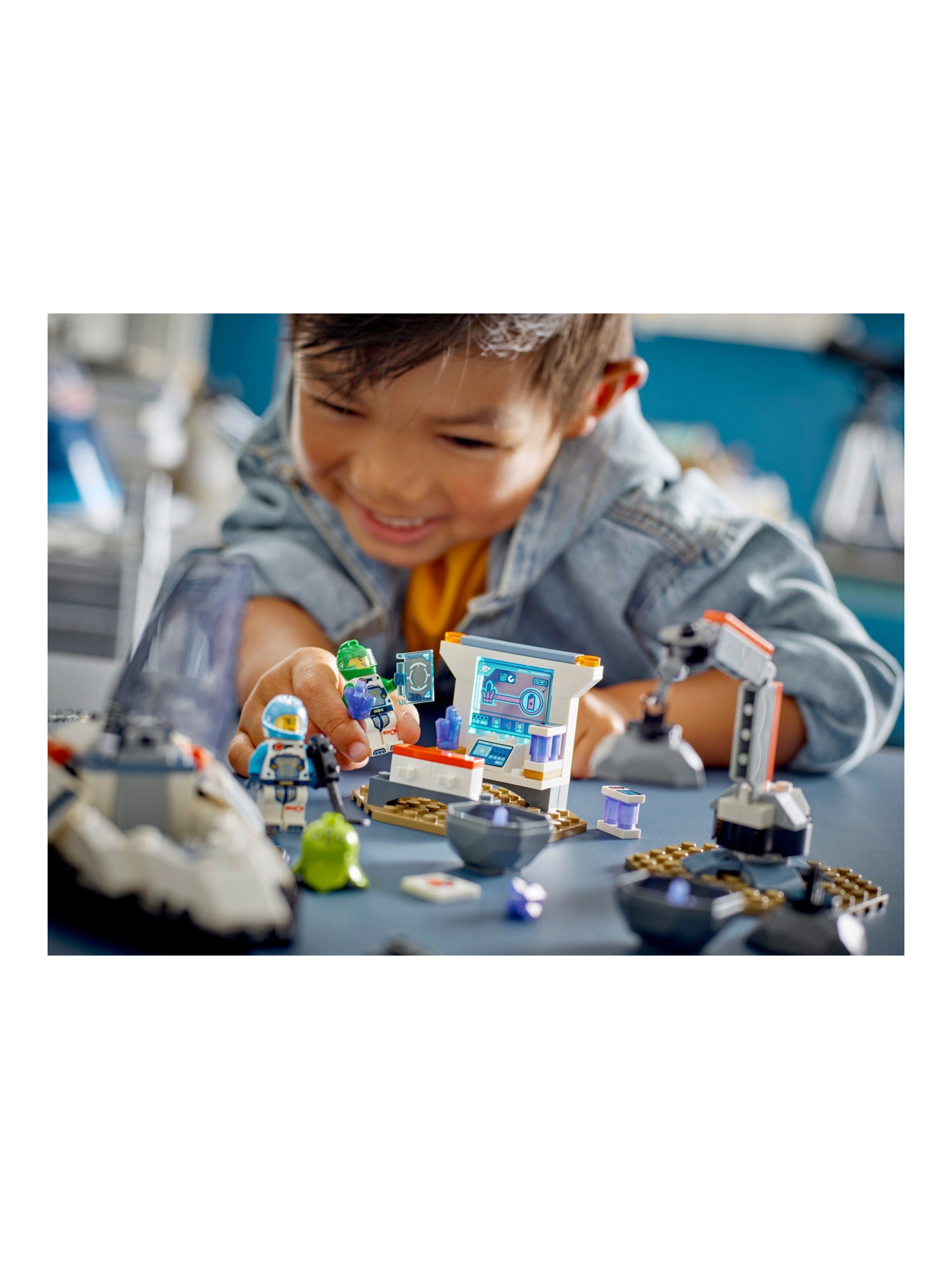 Конструктор LEGO City Spaceship Asteroid Discovery 126 дет. - фото 6