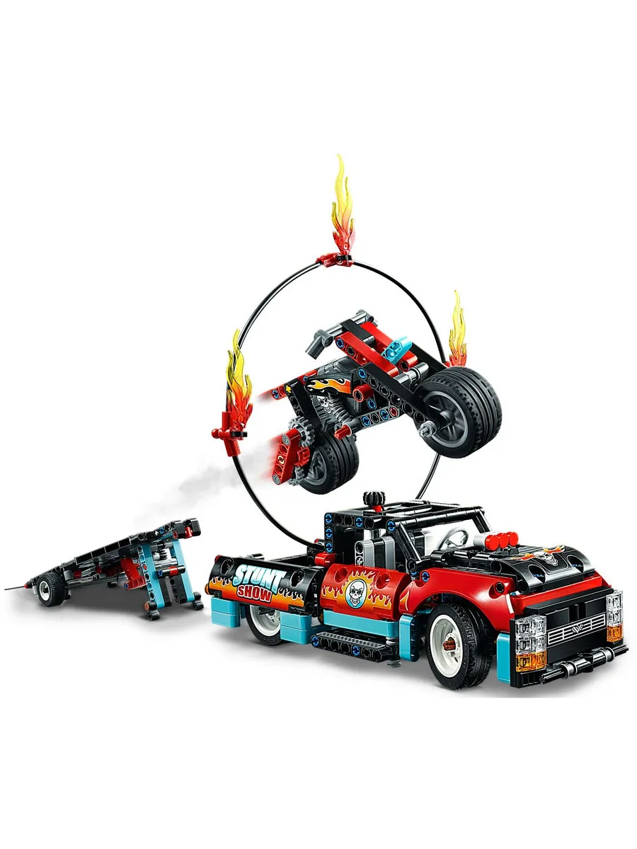 Конструктор LEGO Technic Трюковое Шоу С Грузовиком 610 дет. - фото 4