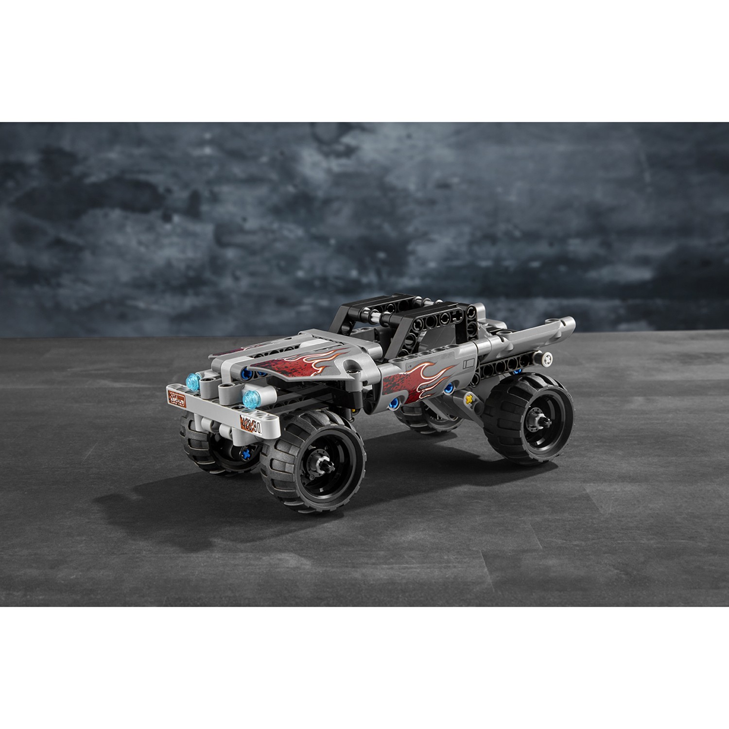 Конструктор LEGO Technic 42090 128 дет. - фото 5