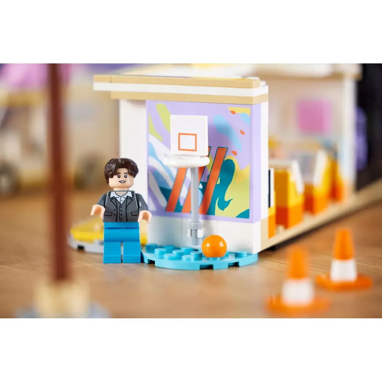 Конструктор LEGO Ideas 21339 721 дет. - фото 10