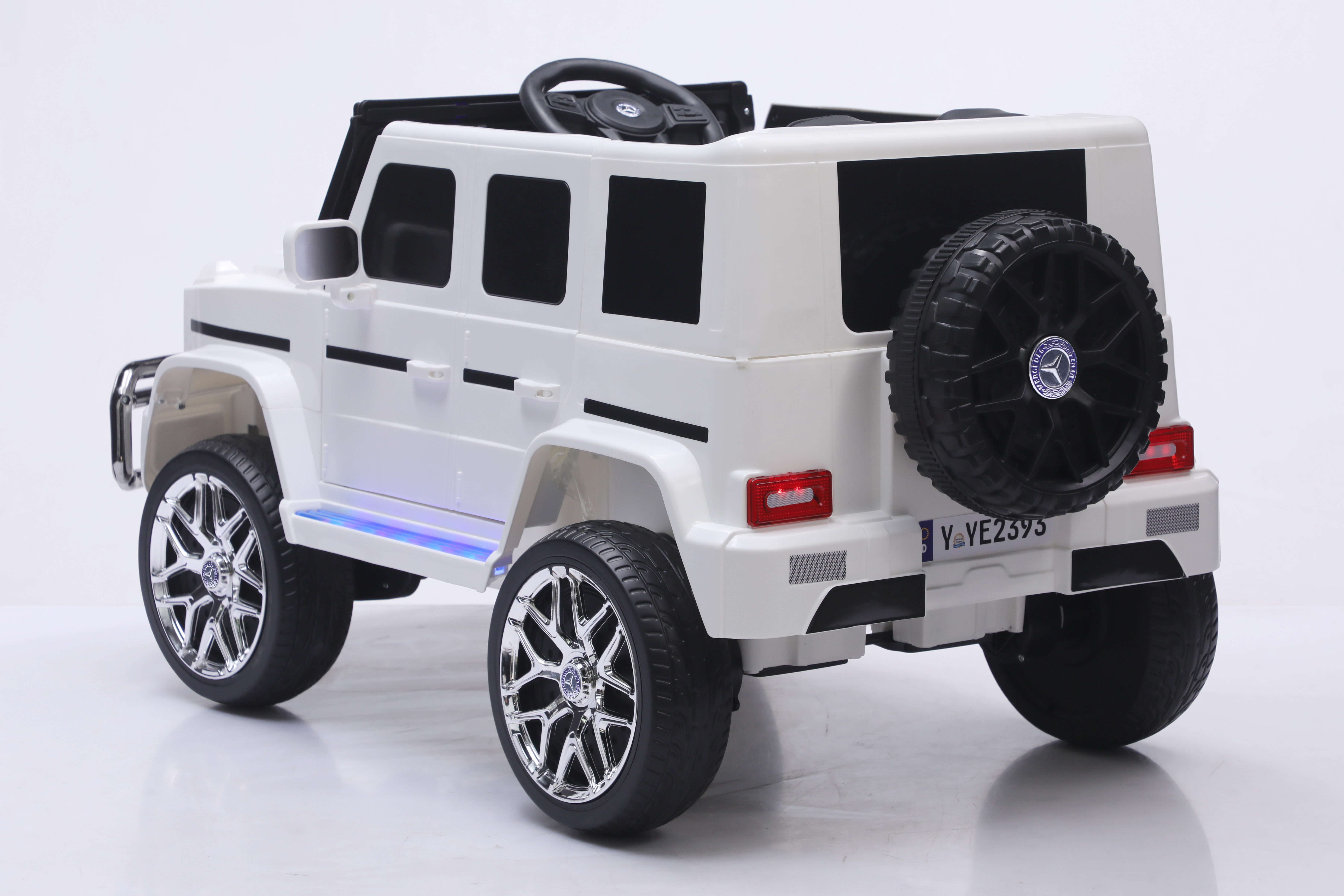 Электромобиль TOYLAND Mercedes Benz G63 AMG ПОЛНЫЙ ПРИВОД С пультом ДУ - фото 6