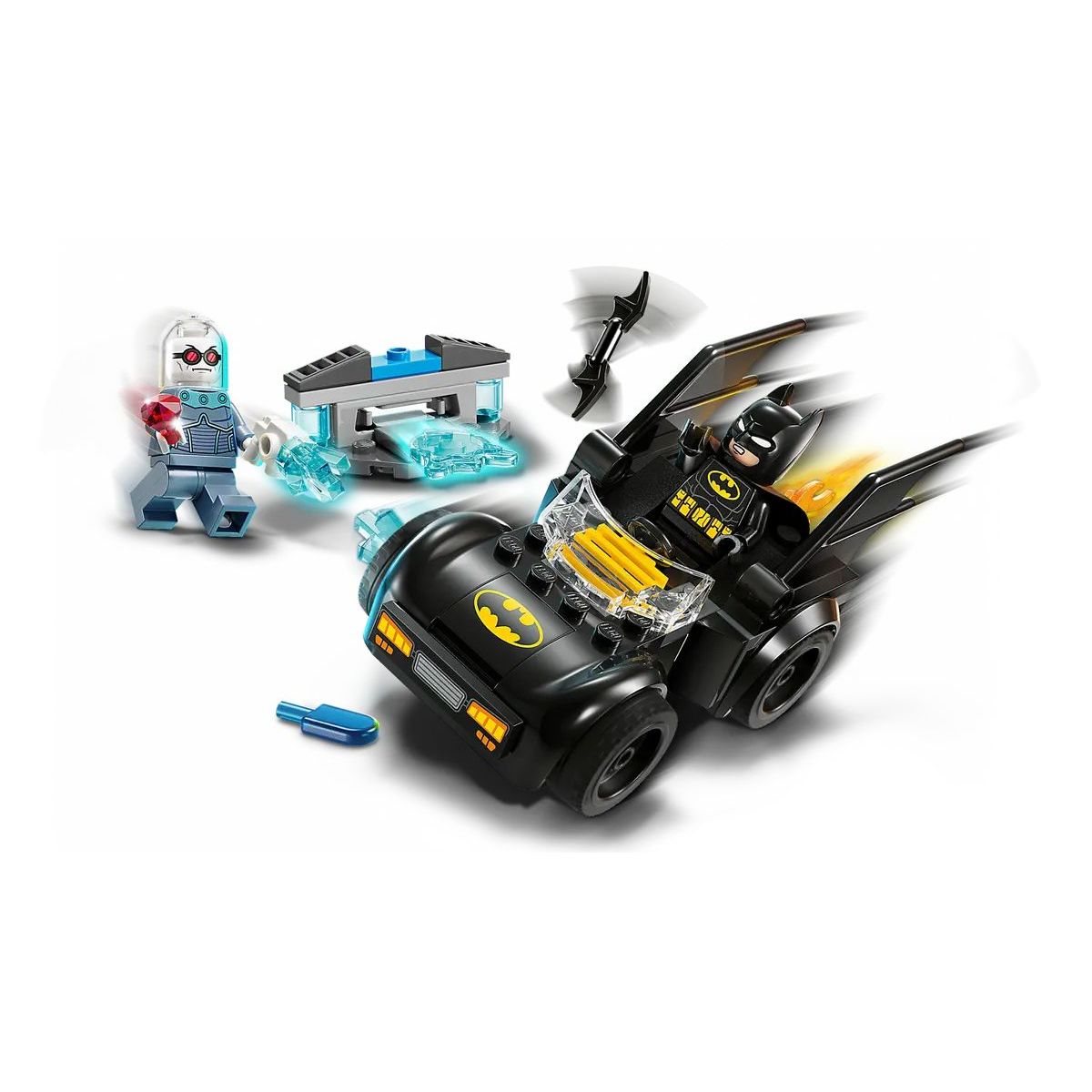 Конструктор LEGO Batman Movie Бэтмен и Бэтмобиль vs м.Фриз - фото 4