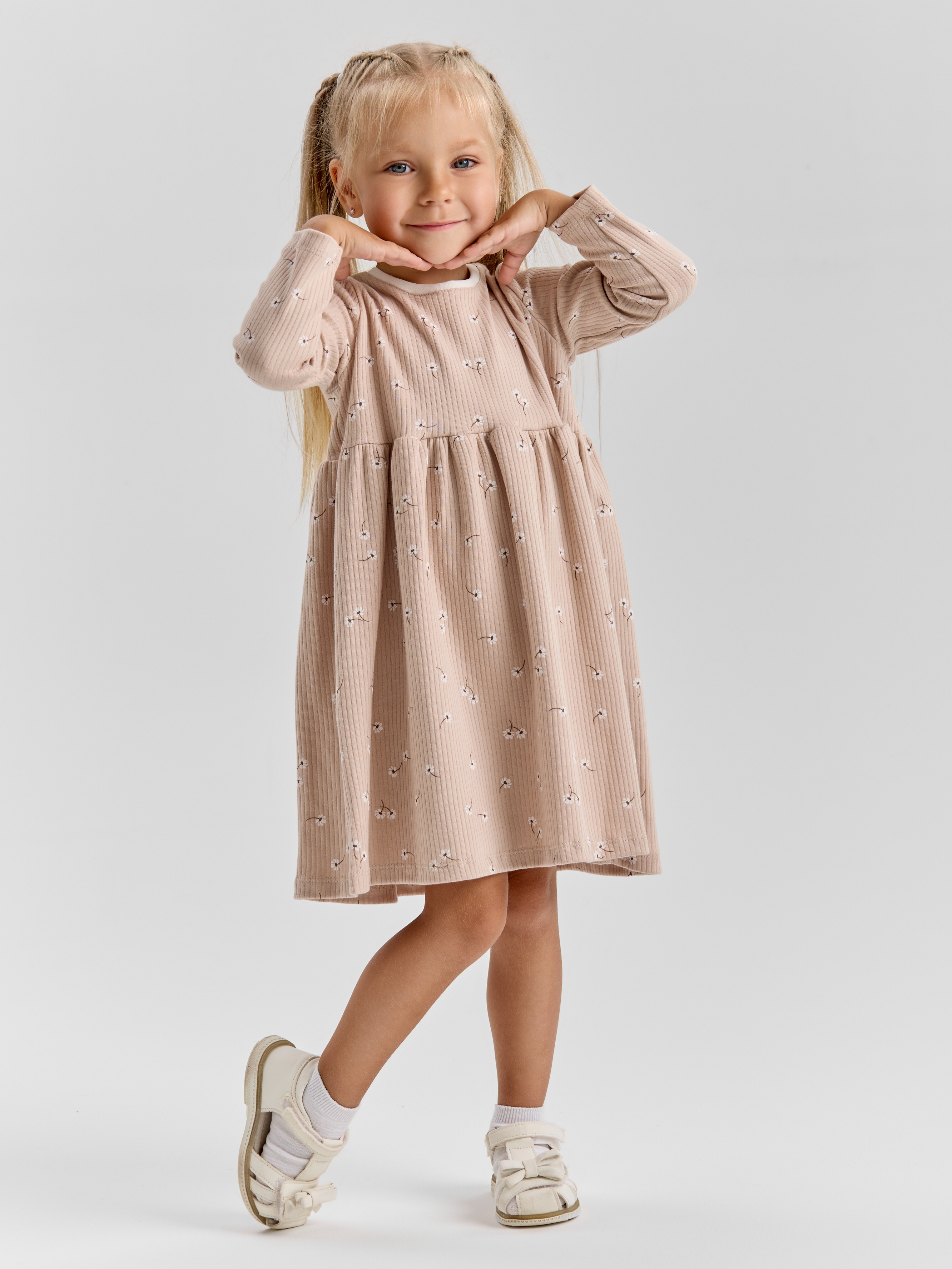 Платье LEVA платье для девочки_маргаритки на кофе - фото 1
