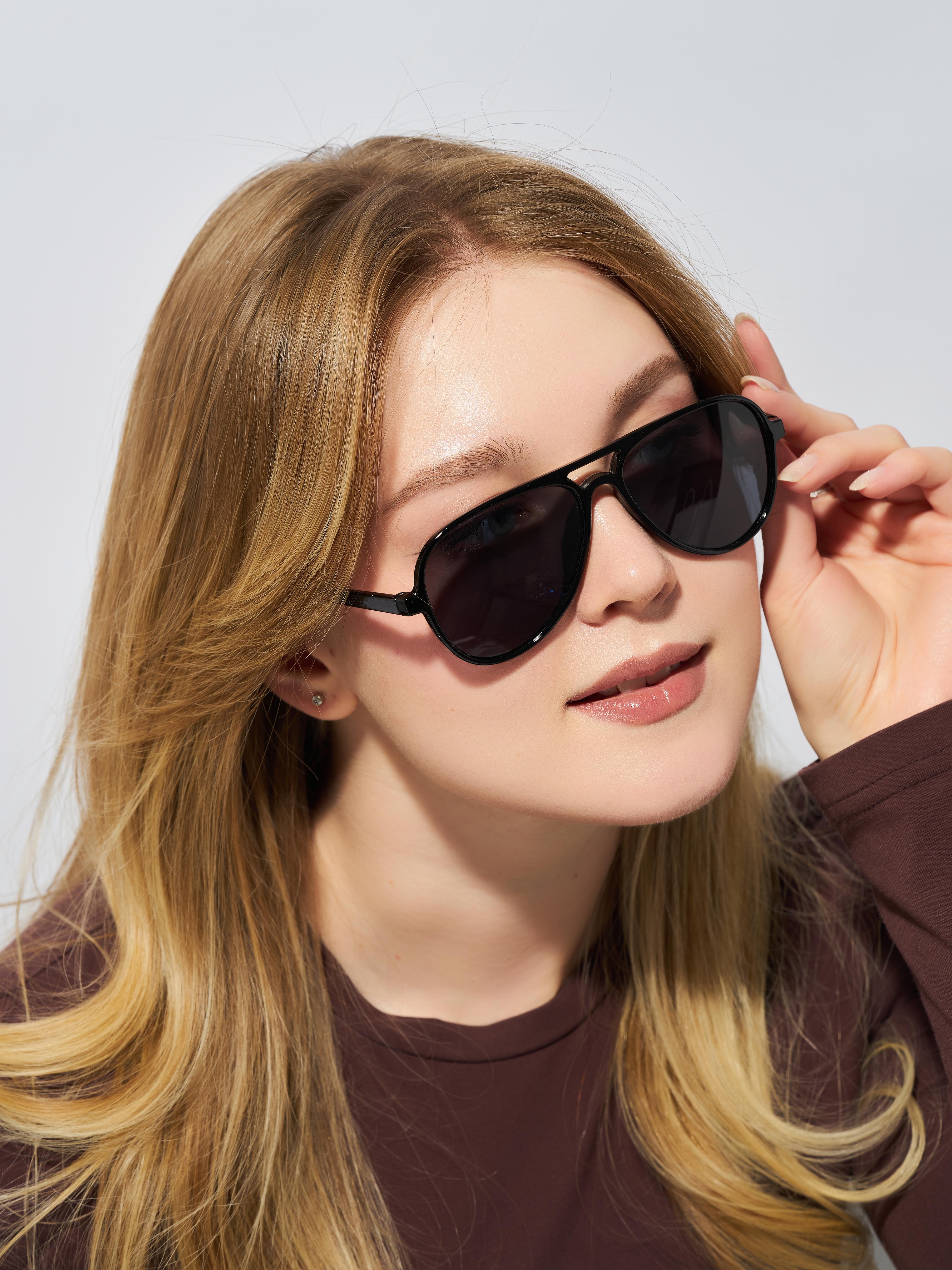 Солнцезащитные очки SUNNY GLASS O00010 - фото 2